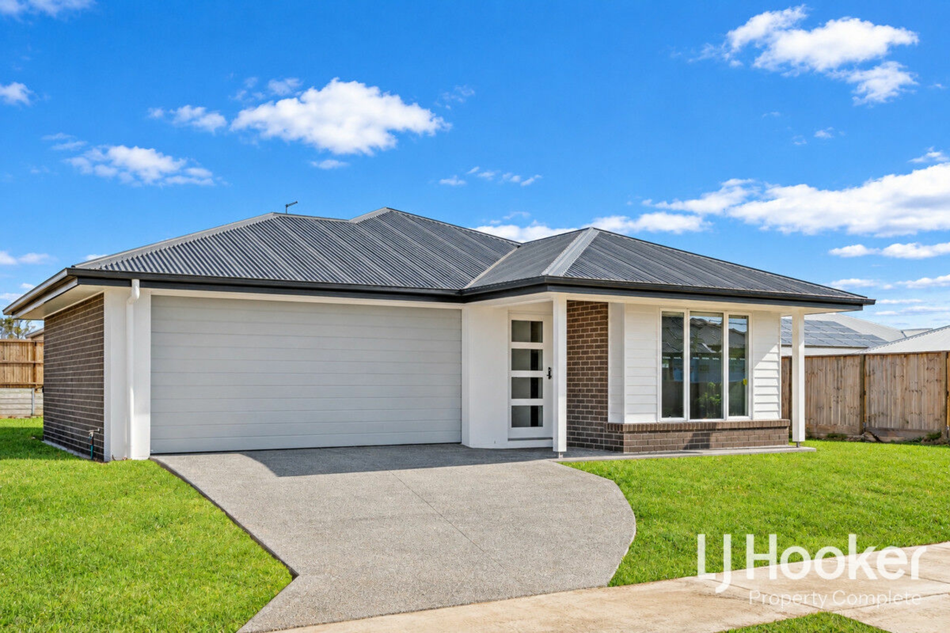9 Hamersley Road — photo 2 of 14