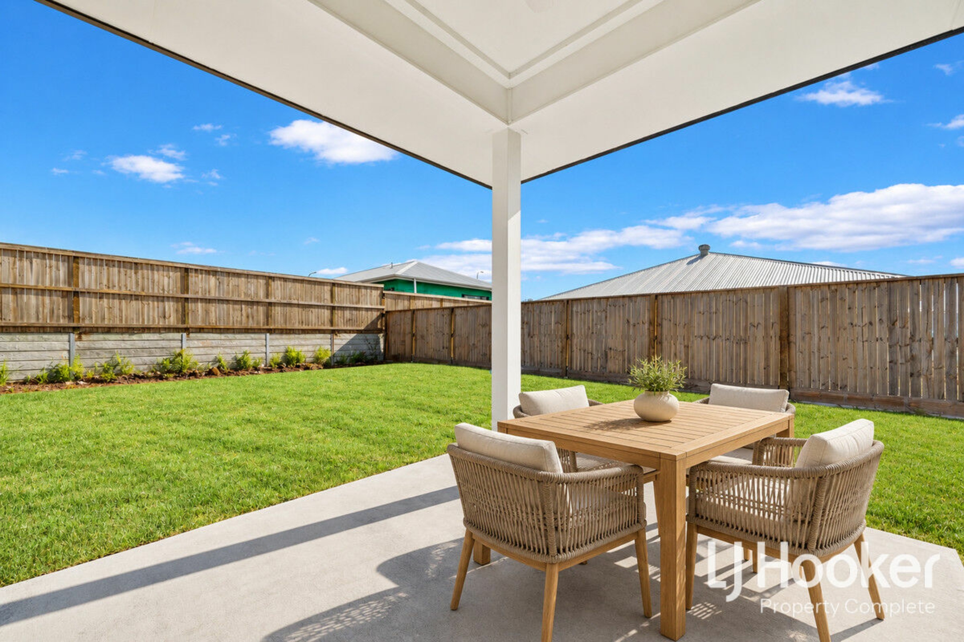 9 Hamersley Road — photo 10 of 14