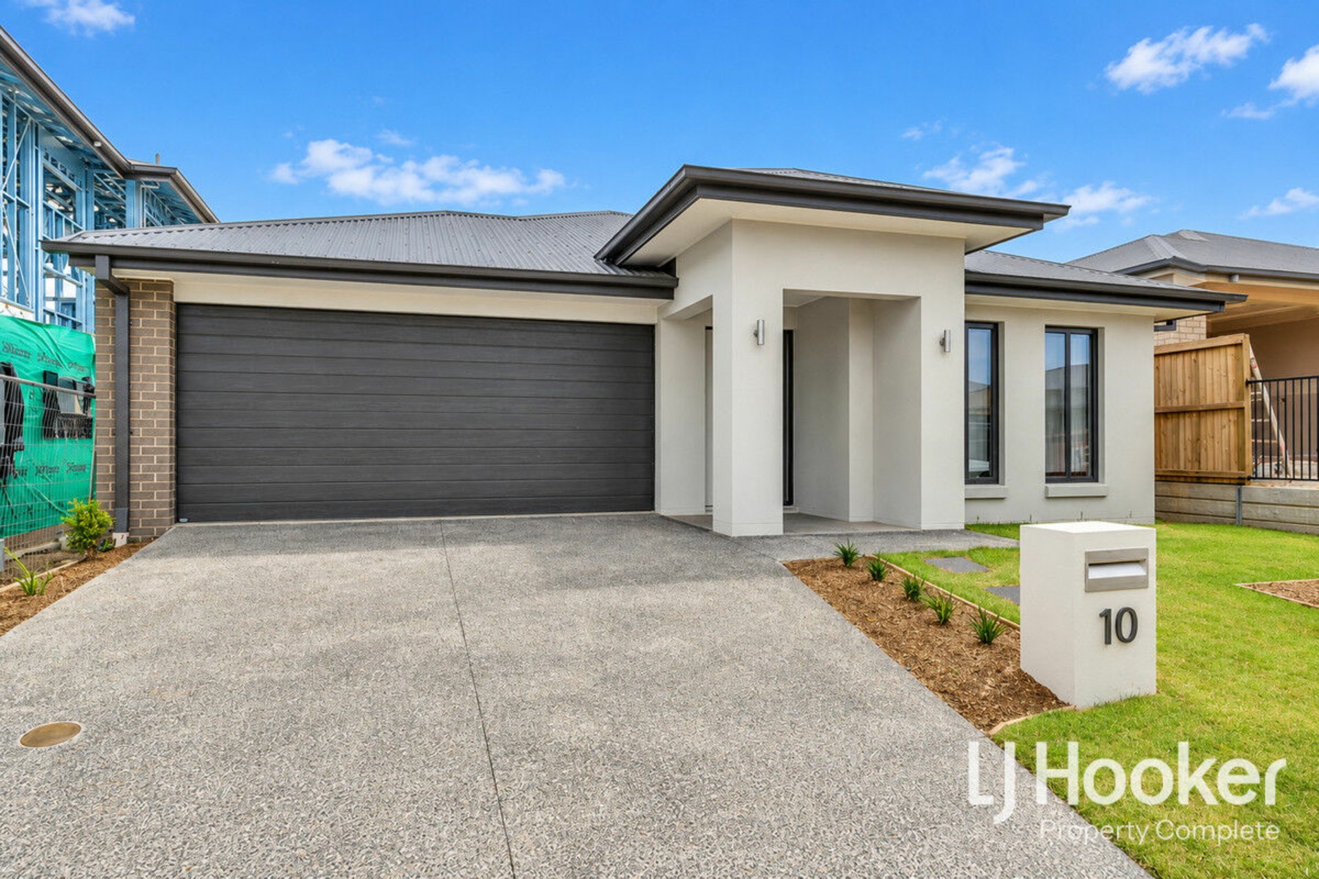 10 Wollemi Street — photo 2 of 12
