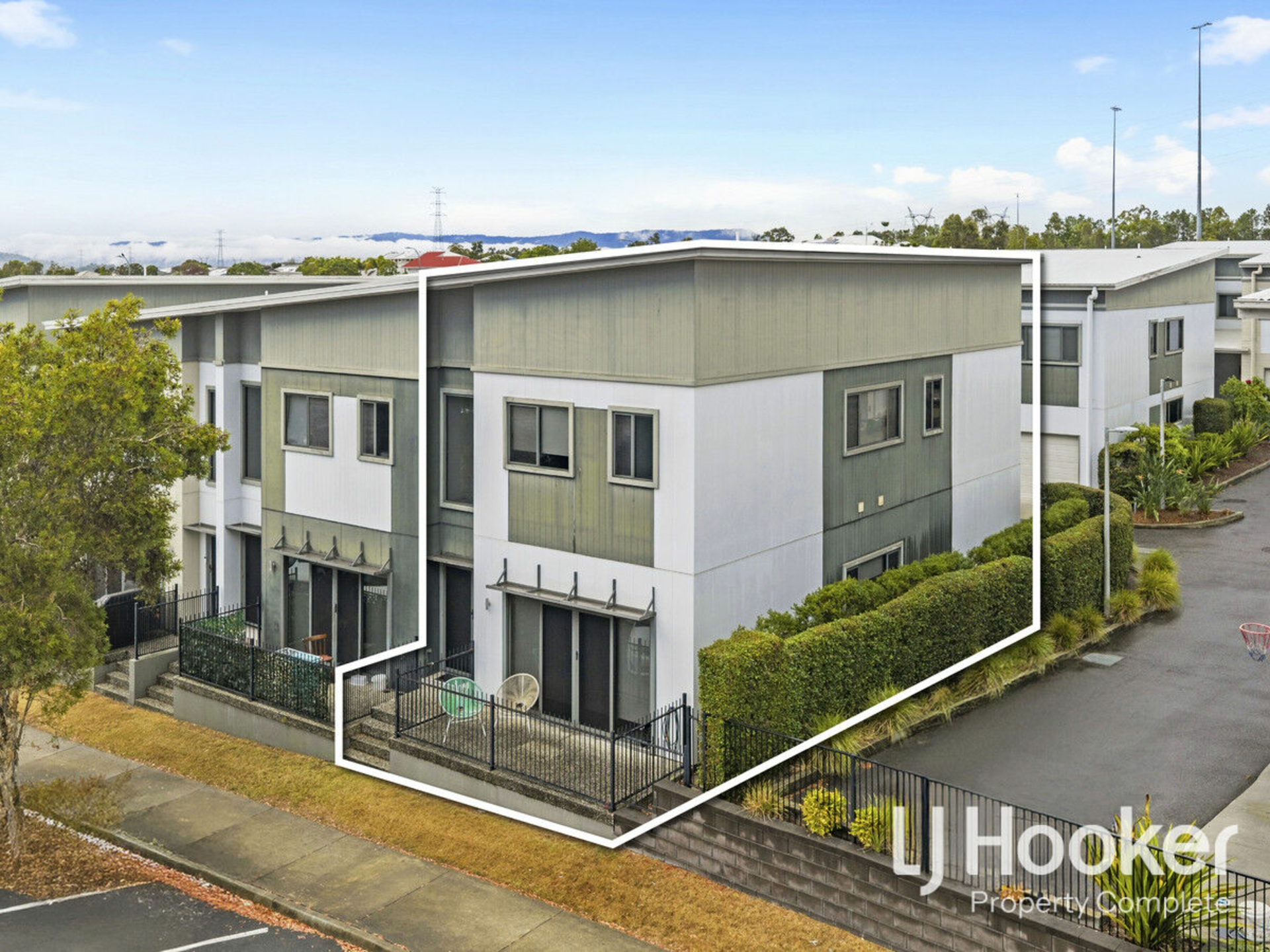 24/15-25 Waldron Street — photo from LJ Hooker Property Complete