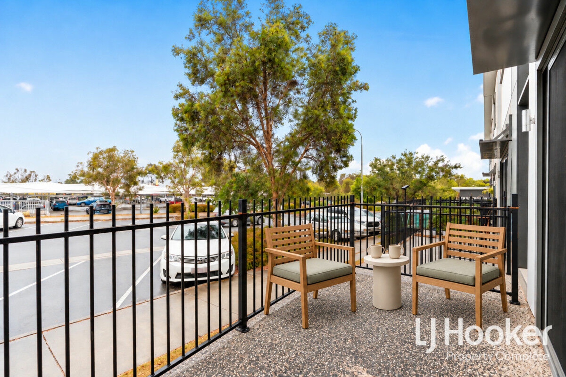 24/15-25 Waldron Street — photo 4 of 24