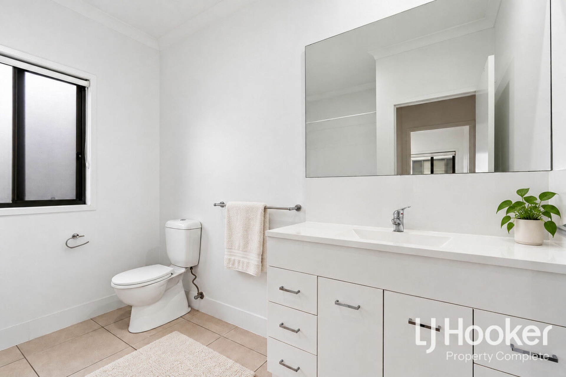 24/15-25 Waldron Street — photo 8 of 24