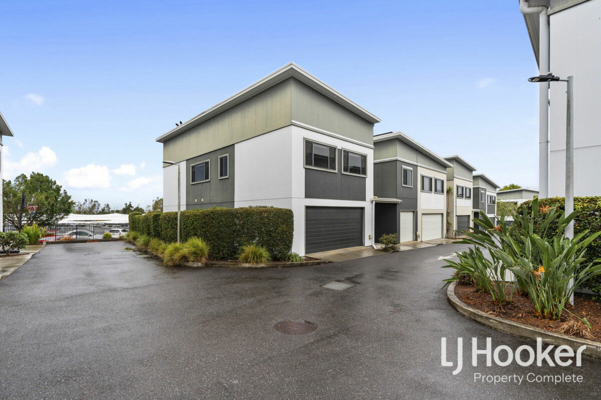 24/15-25 Waldron Street — photo 17 of 24
