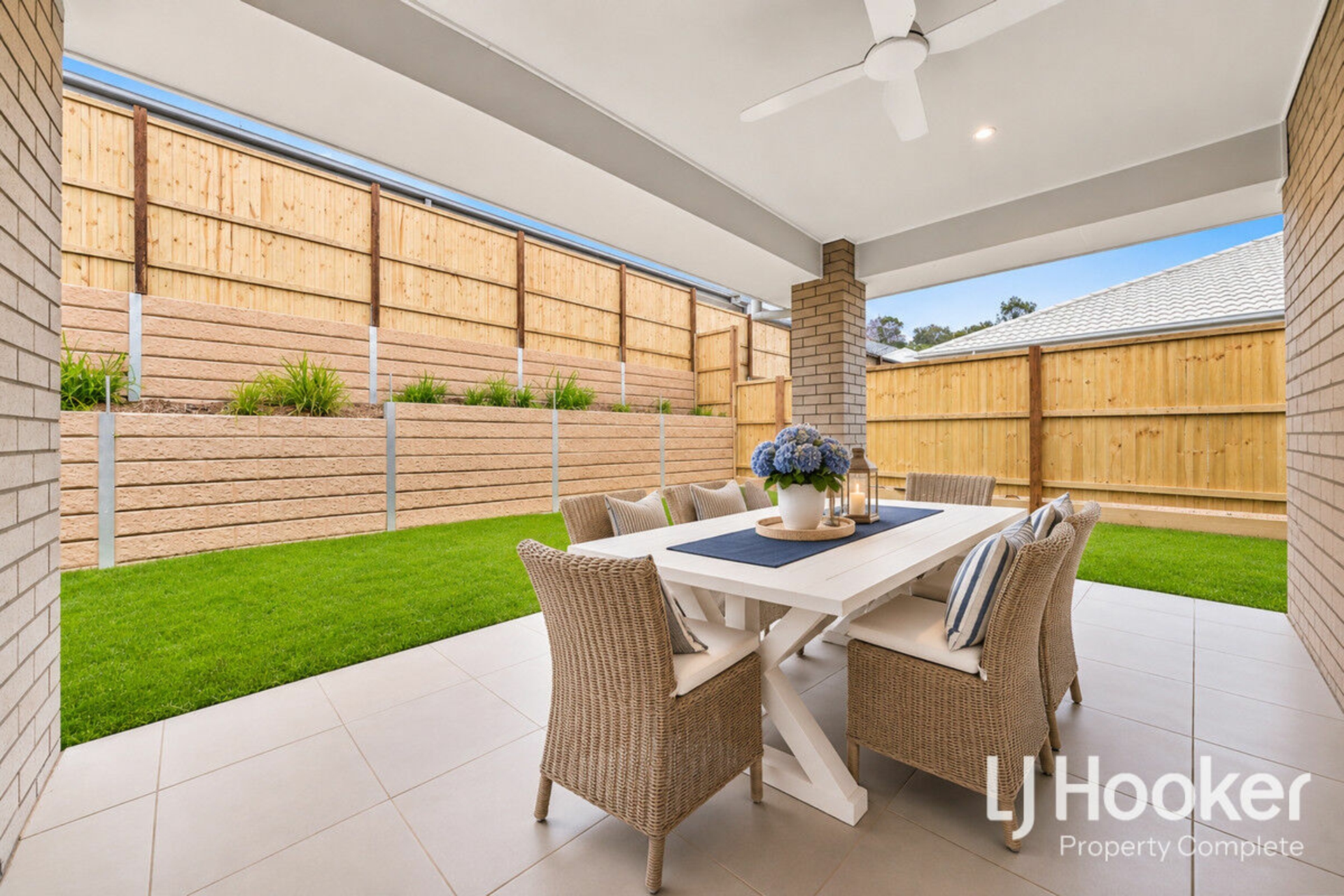 18 Hills Crescent — photo 7 of 16