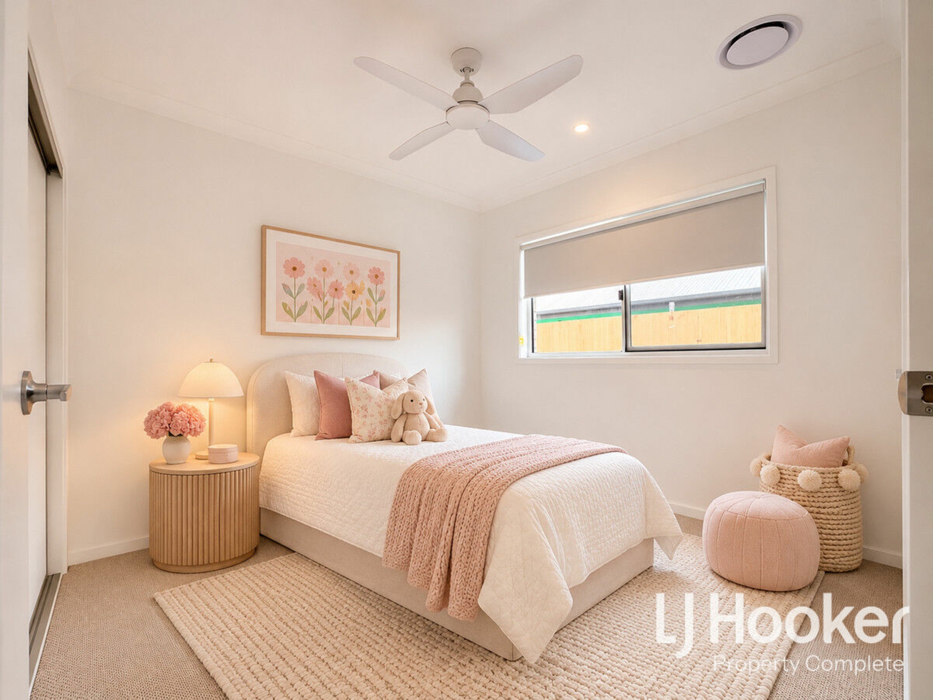 18 Hills Crescent — photo 15 of 16