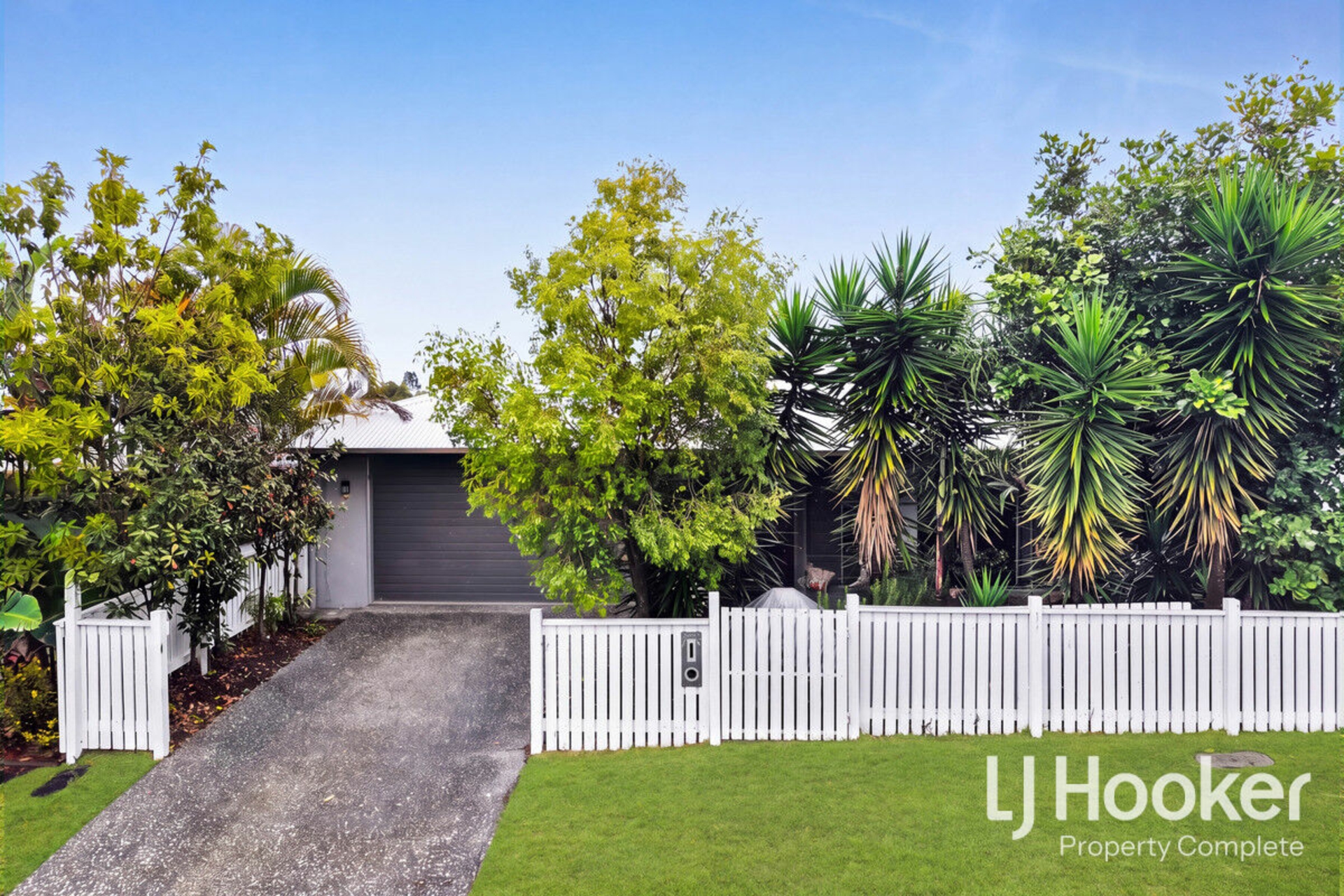 8 Buxton Avenue — photo 14 of 16