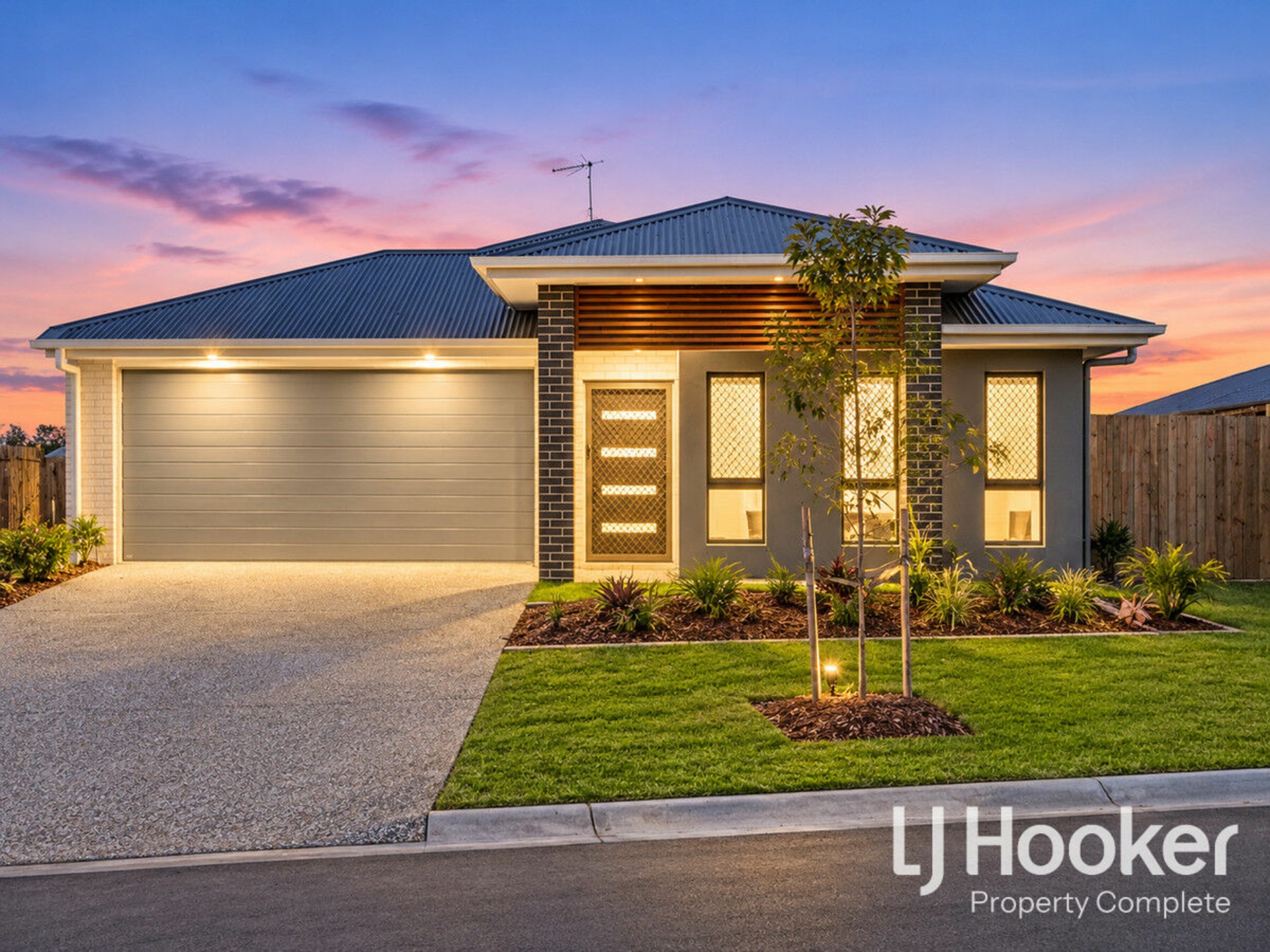 5 Oberon Crescent — photo from LJ Hooker Property Complete