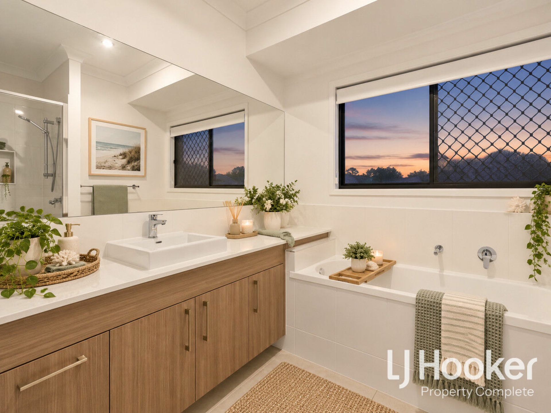 5 Oberon Crescent — photo 8 of 19
