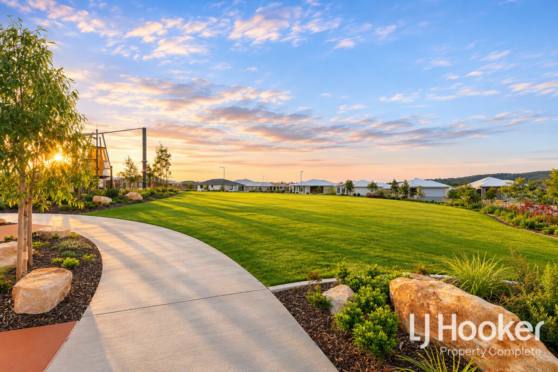 5 Oberon Crescent — photo 15 of 19