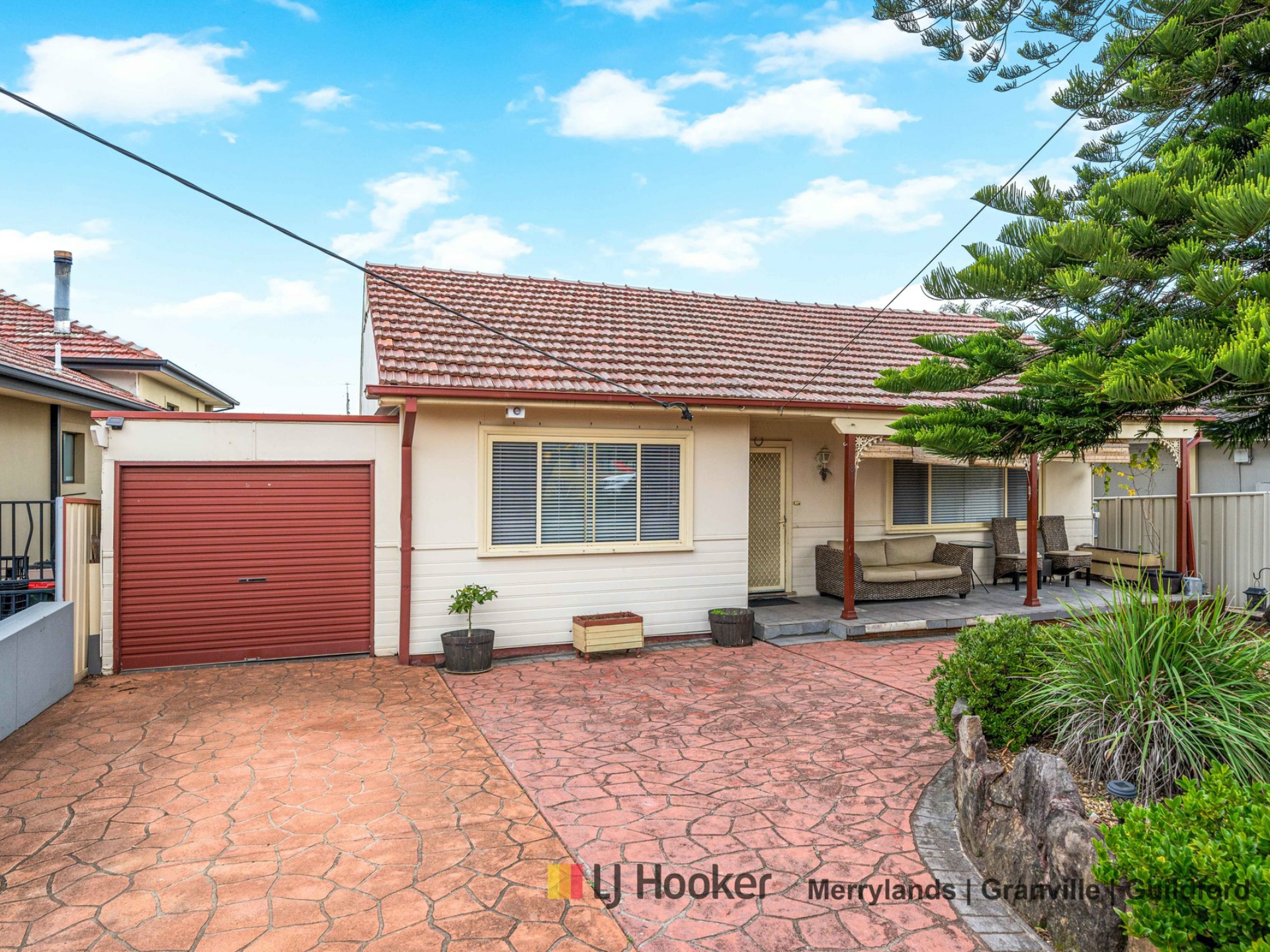8 Carmen Street, Guildford