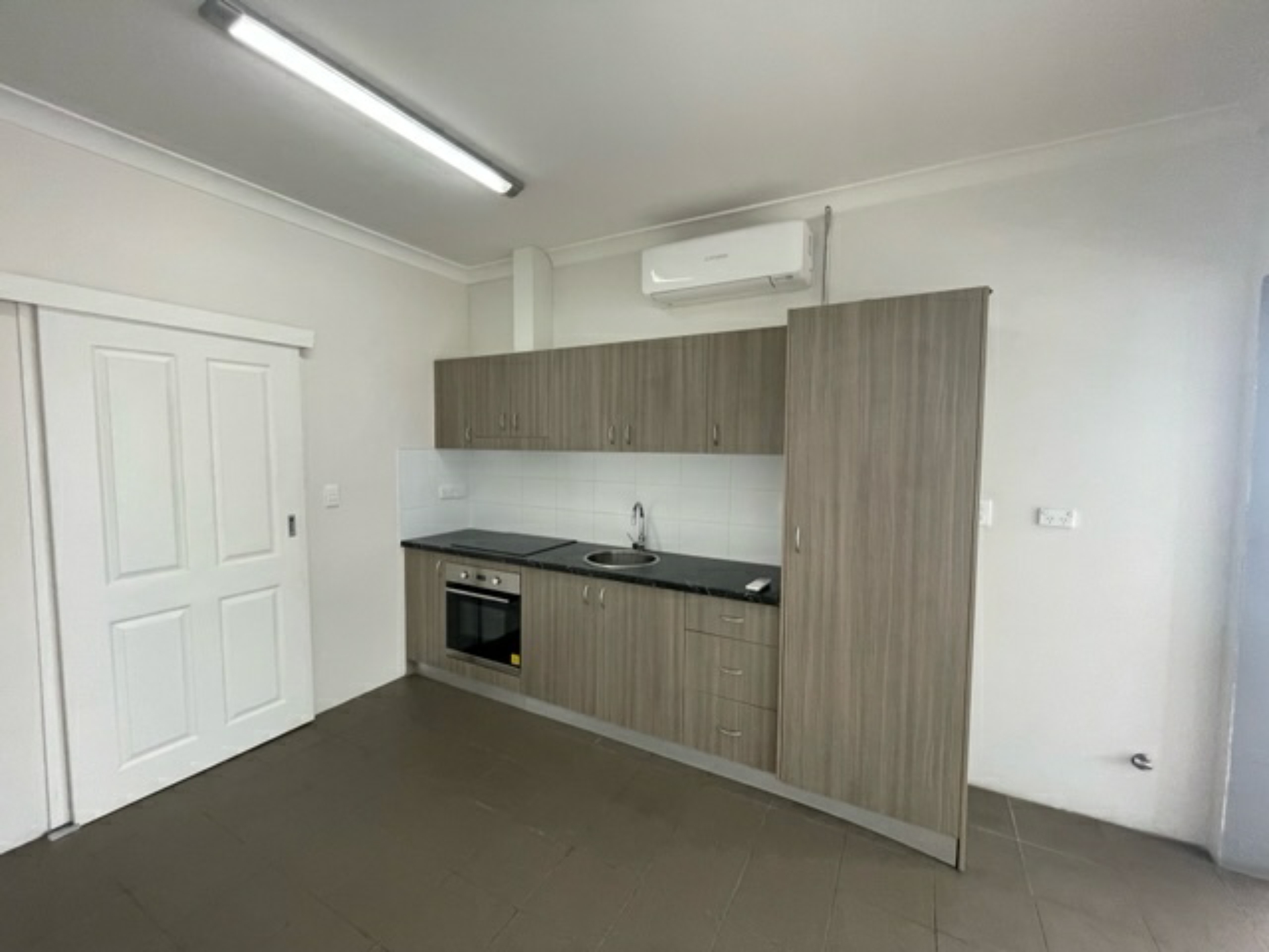 2A & 2B Dixmude Street, GRANVILLE