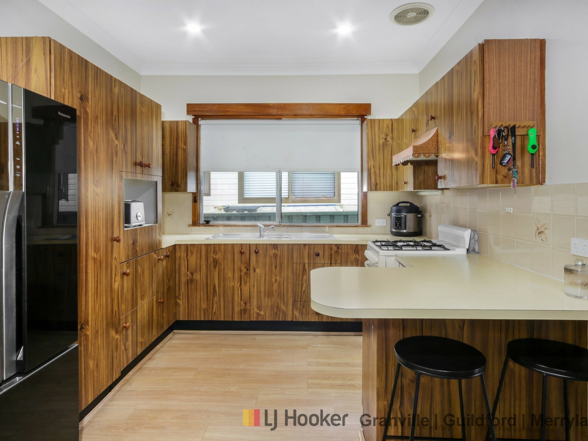 12 Willoughby Street, GUILDFORD