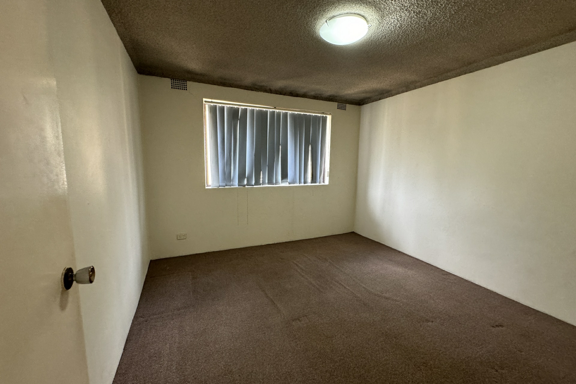 8/91 Clyde Street, GUILDFORD