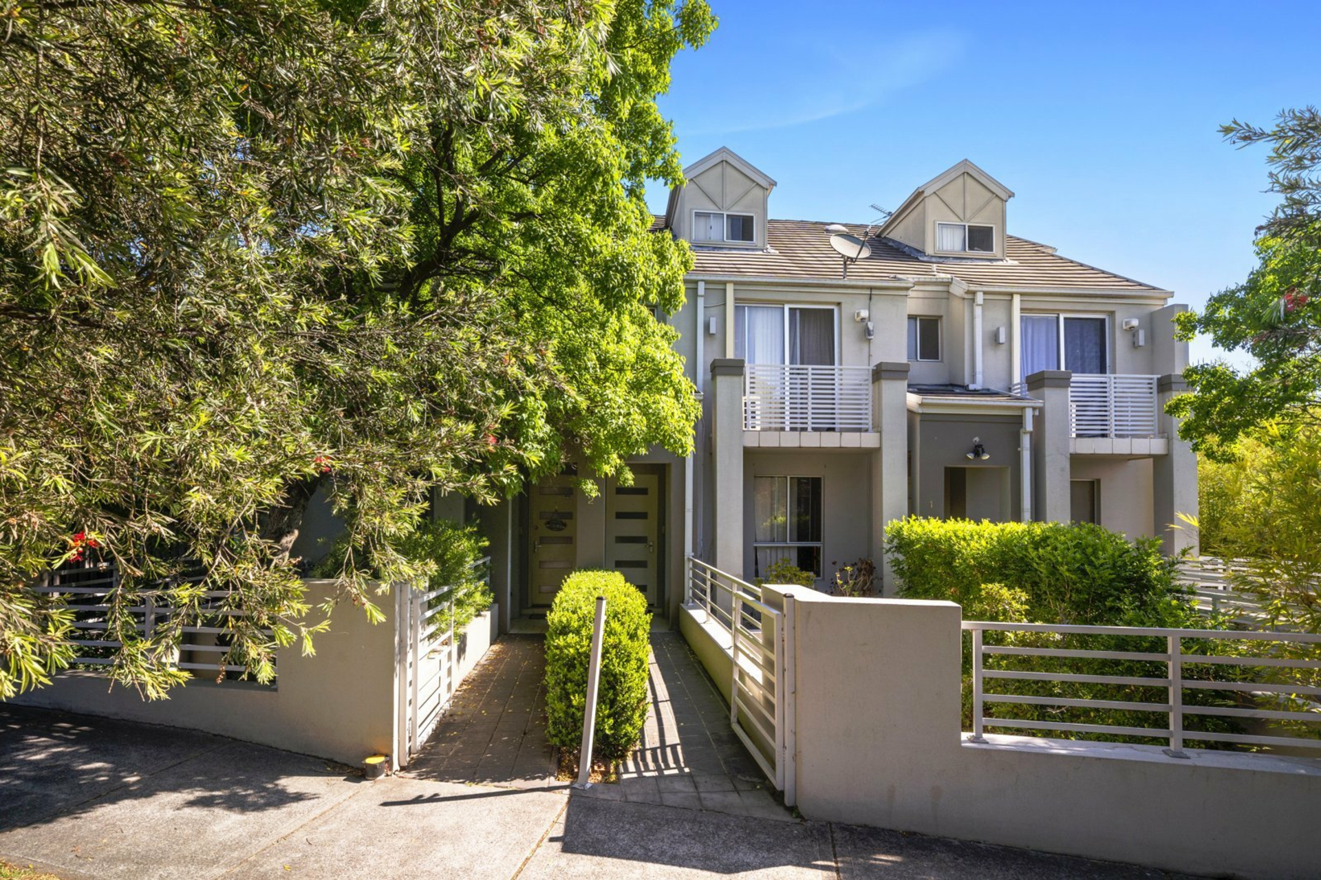 3/8 Carhullen Street, MERRYLANDS