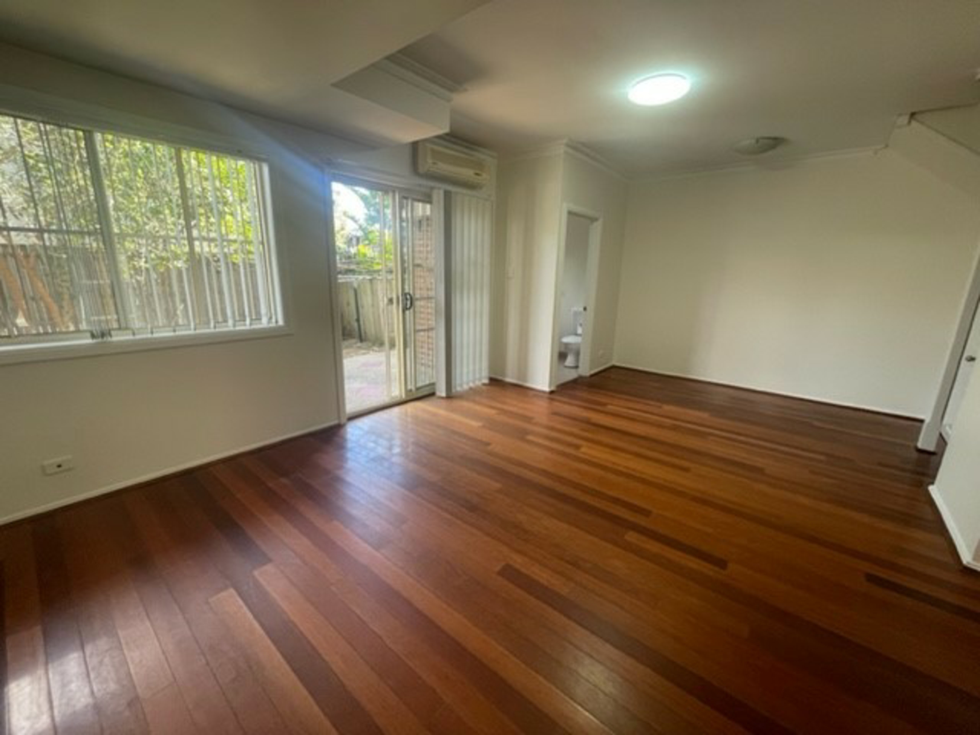 9/26-30 Elizabeth Street, GRANVILLE