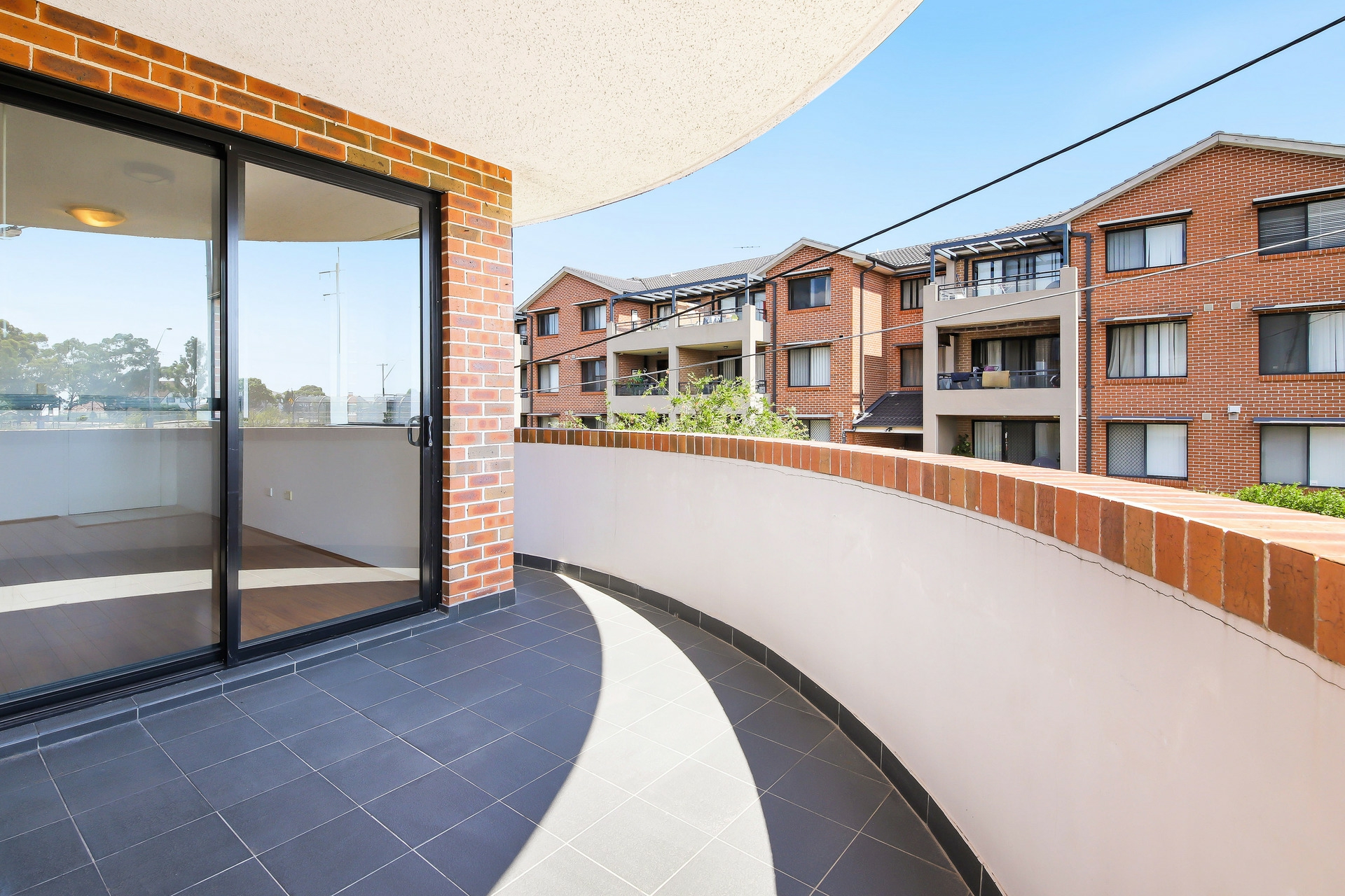 11/9 Wingello Street, GUILDFORD