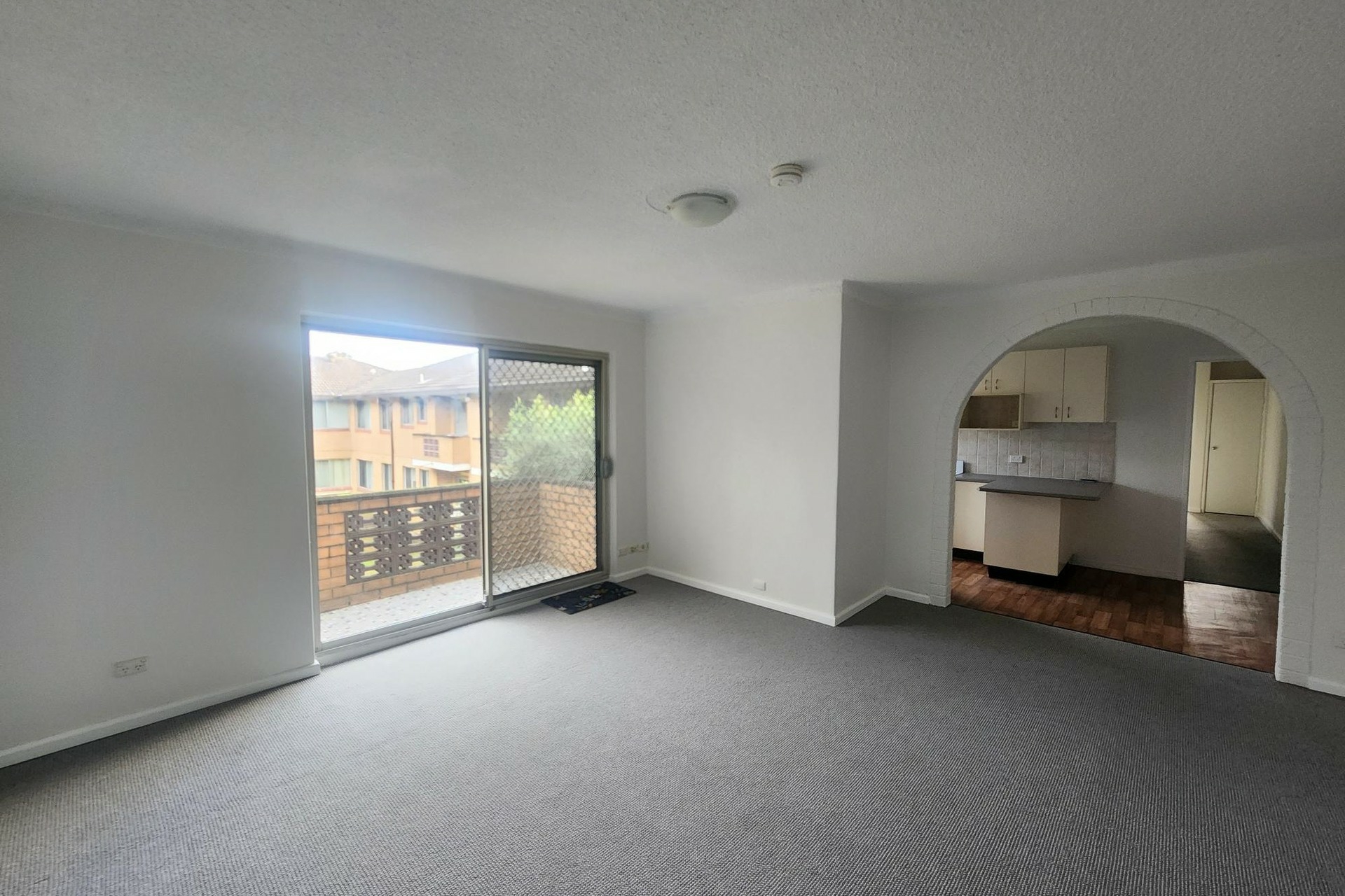 19/41-43 Calliope Street, GUILDFORD