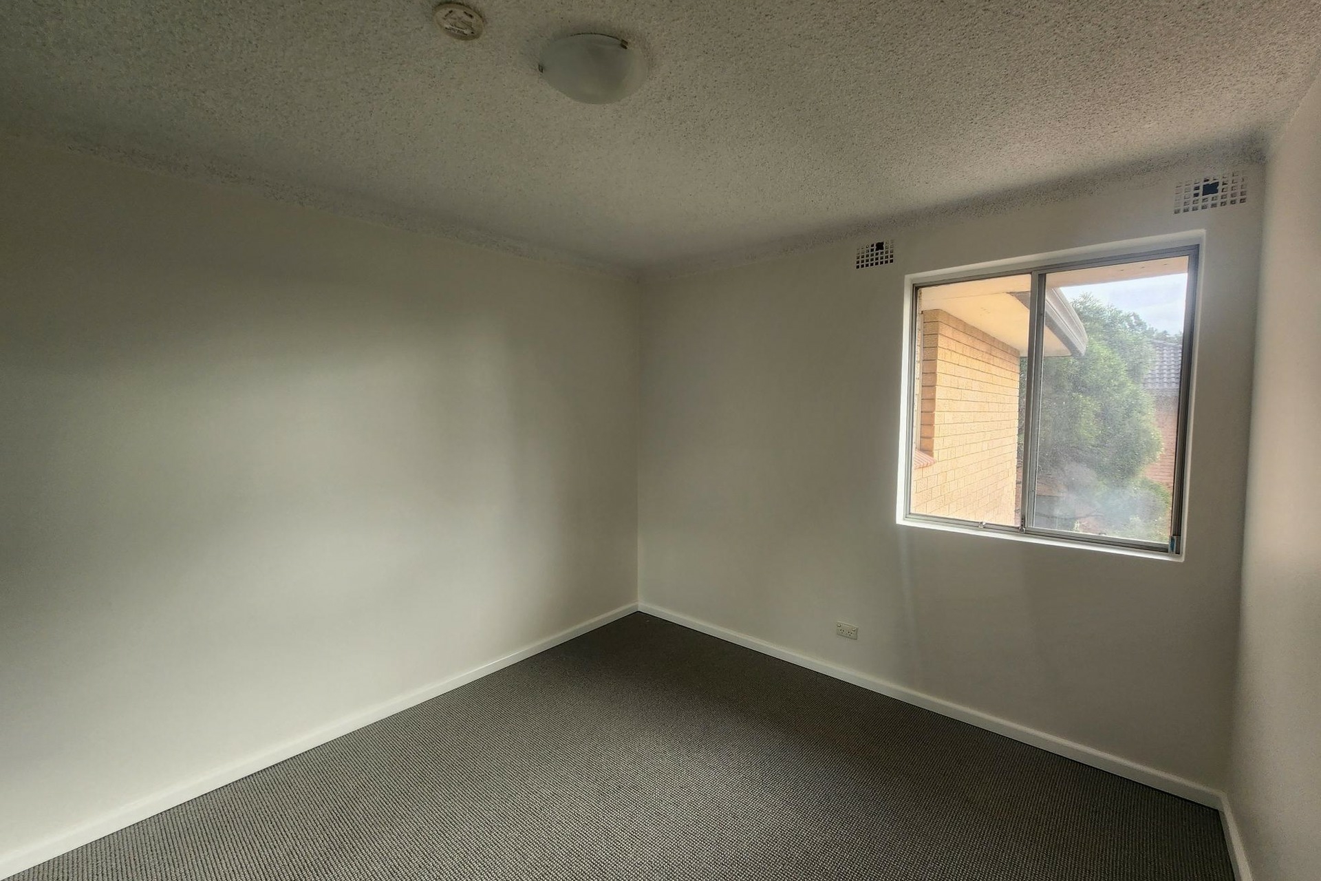 19/41-43 Calliope Street, GUILDFORD
