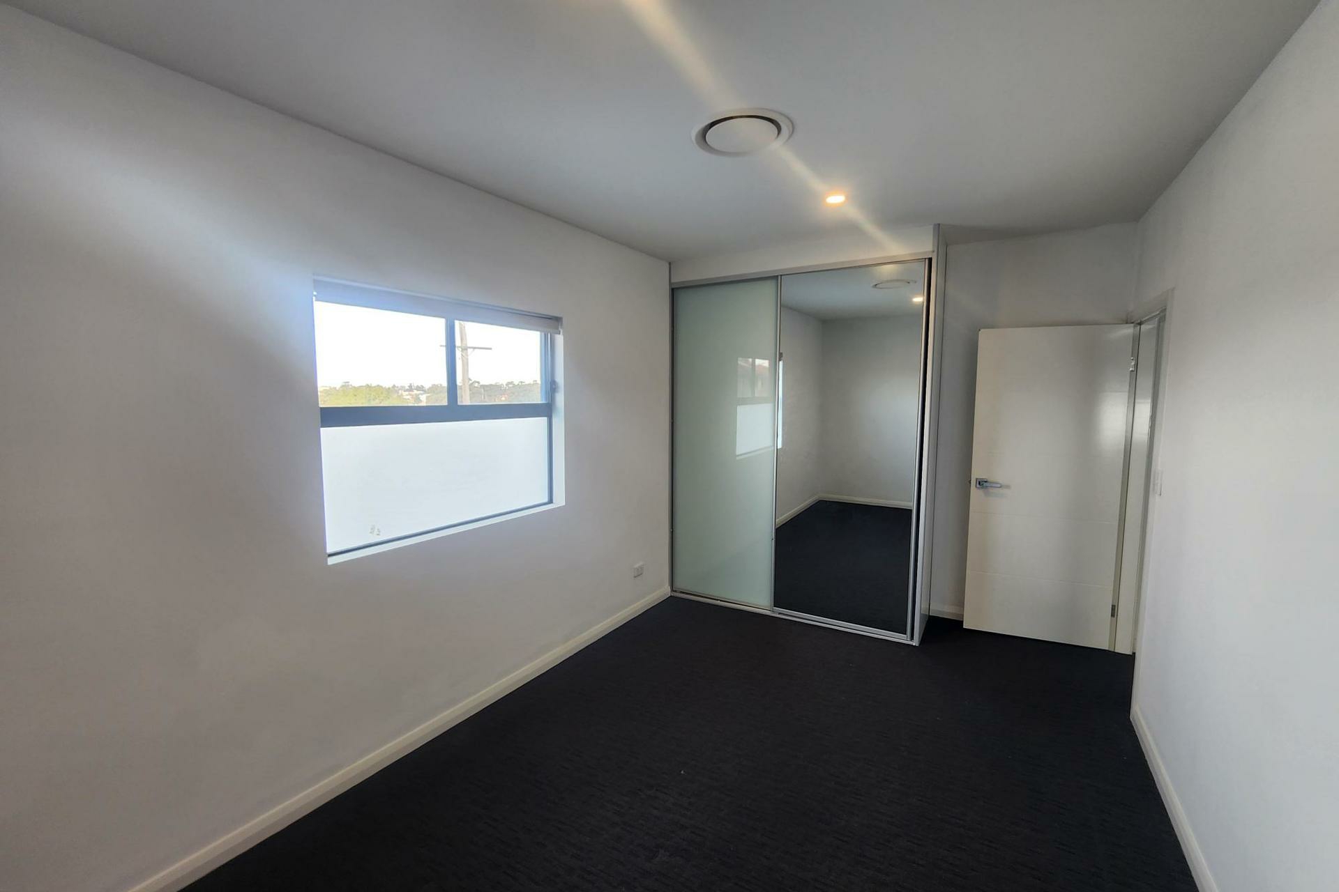 24 Berwick Street, GUILDFORD