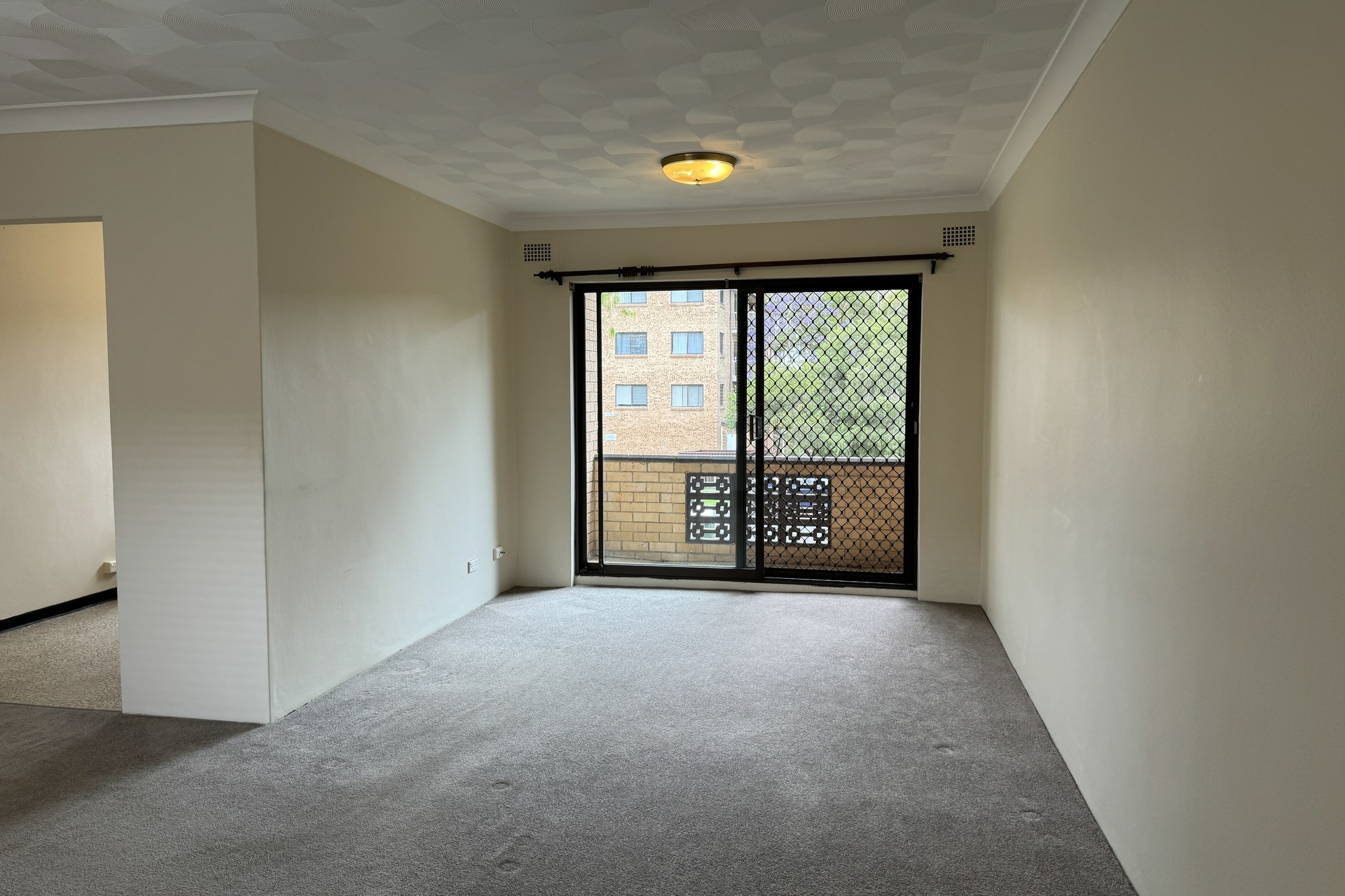1/4-8 Arthur Street, MERRYLANDS