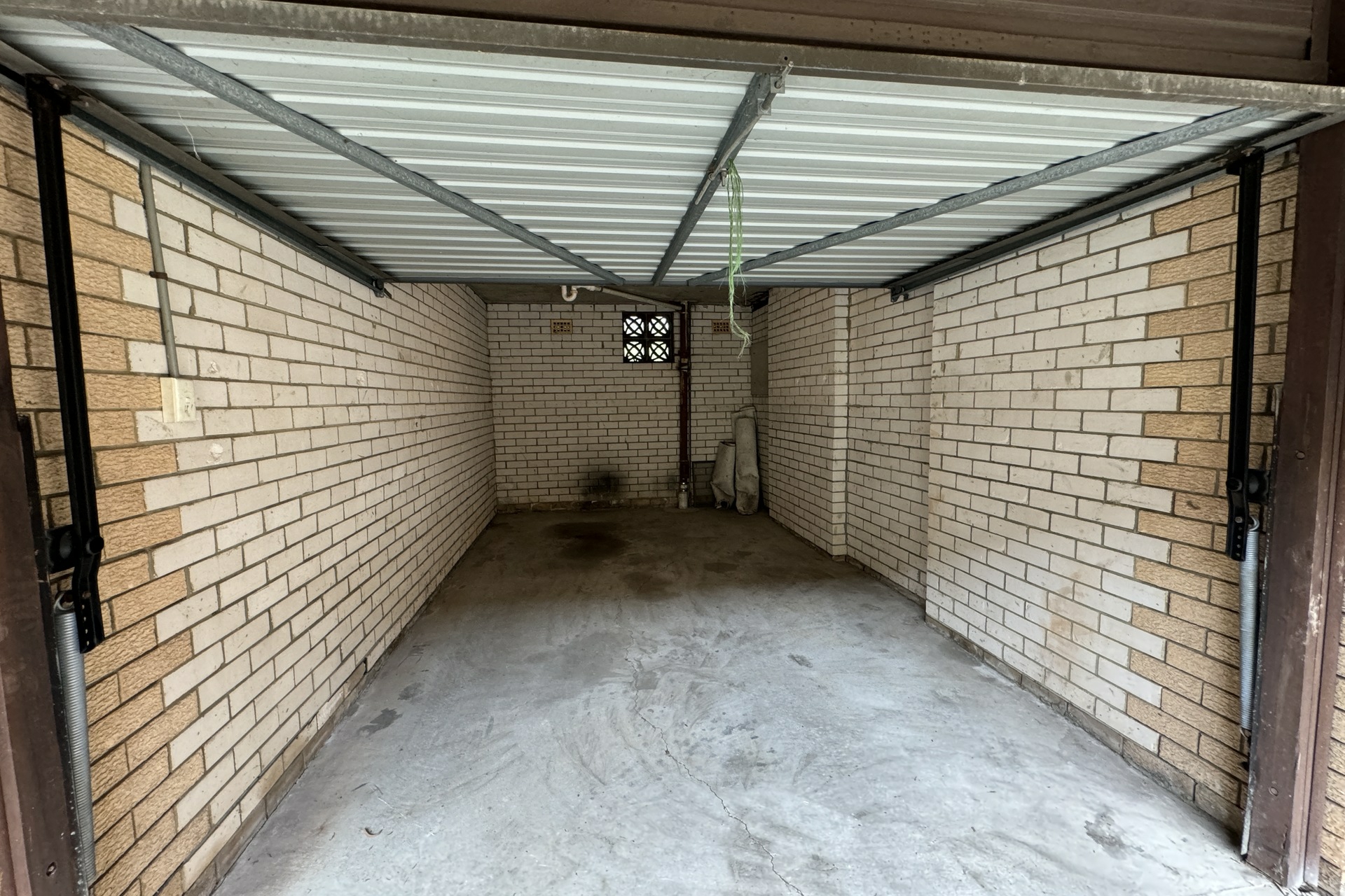 1/4-8 Arthur Street, MERRYLANDS