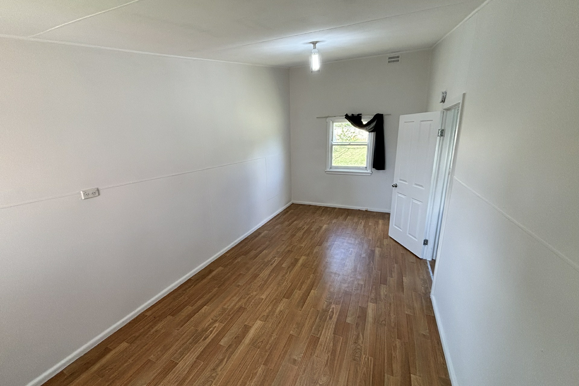 10 Smythe Street, MERRYLANDS WEST