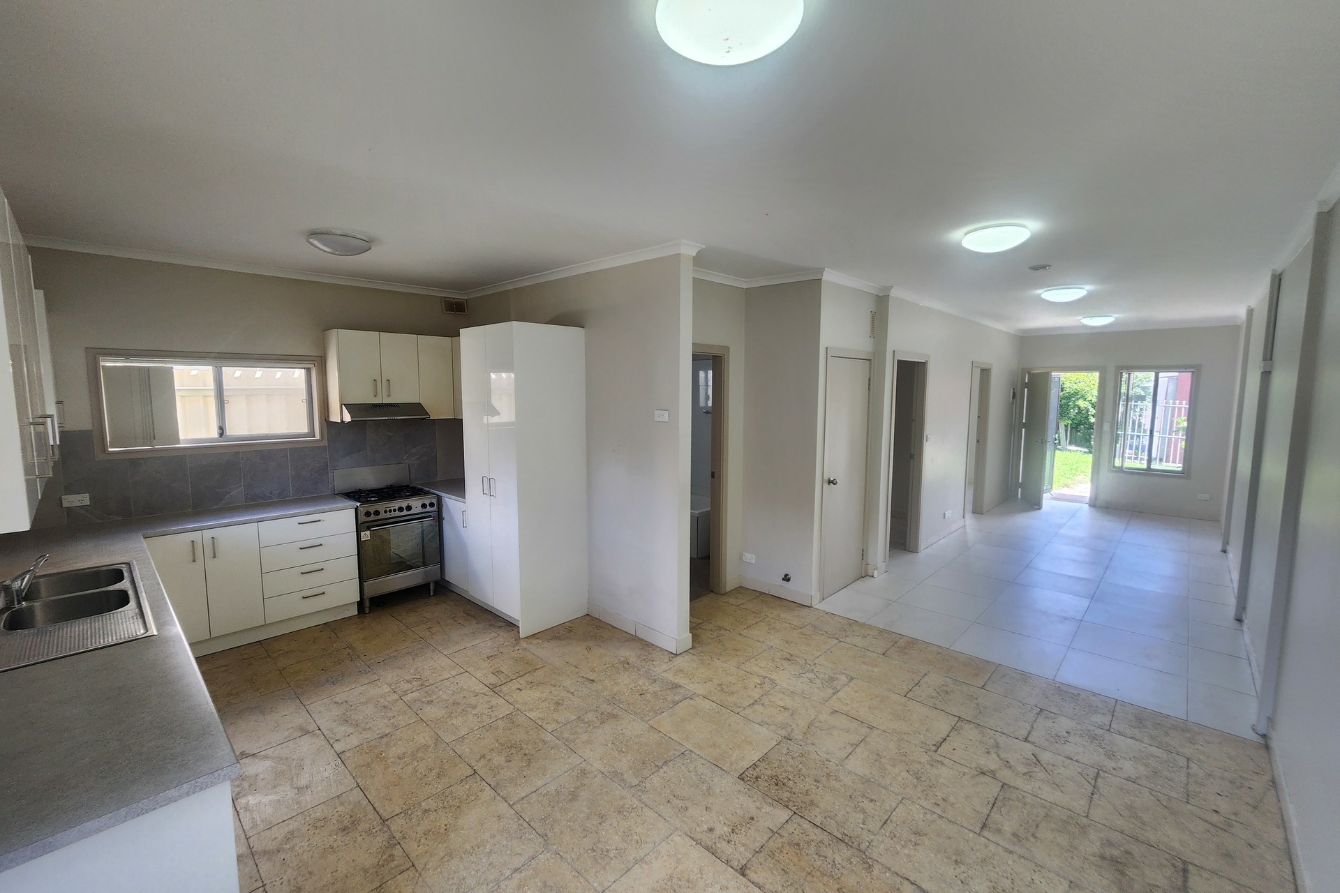10a Crown Street, HARRIS PARK