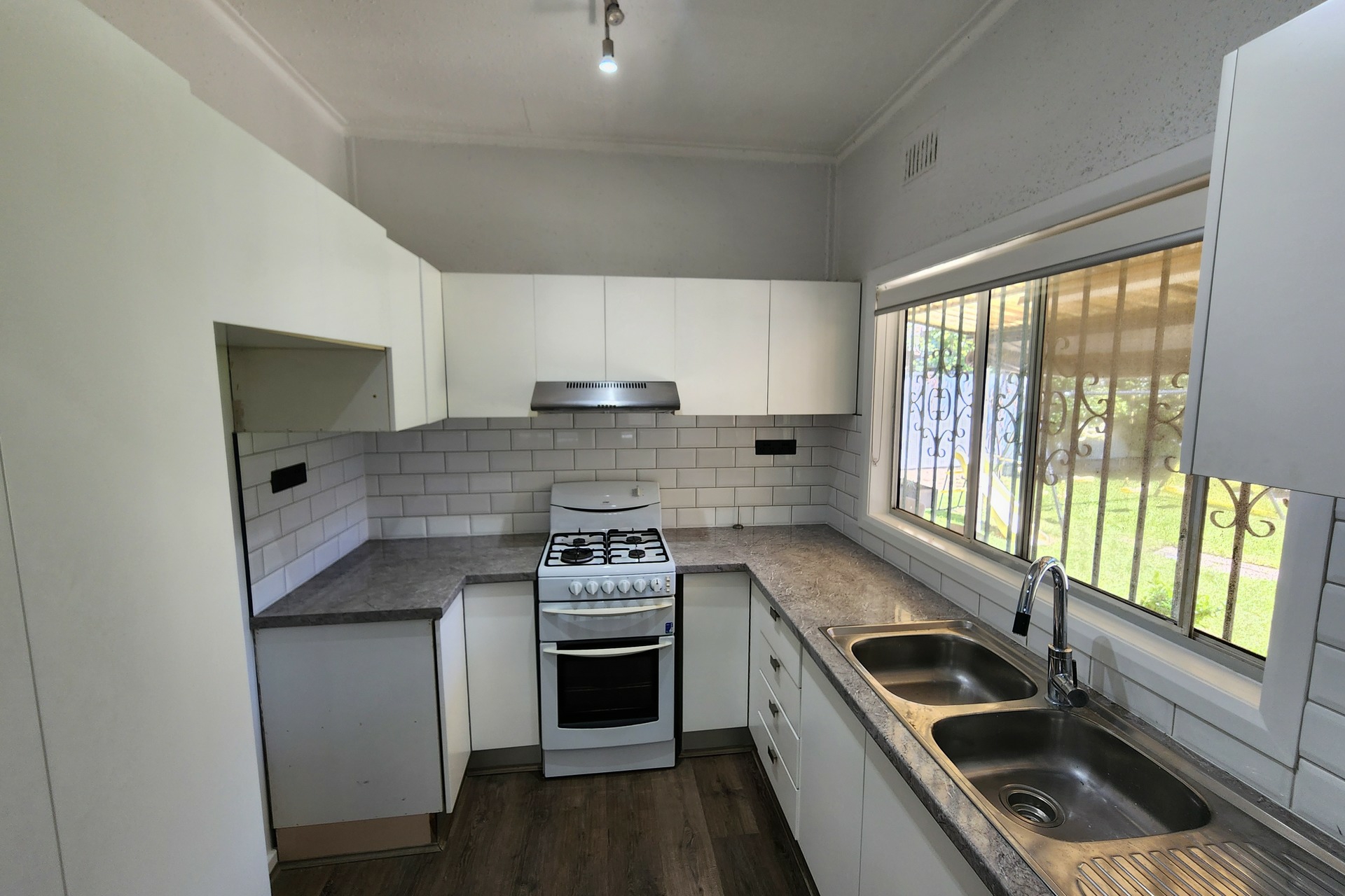 3 Oakleigh Avenue, GRANVILLE
