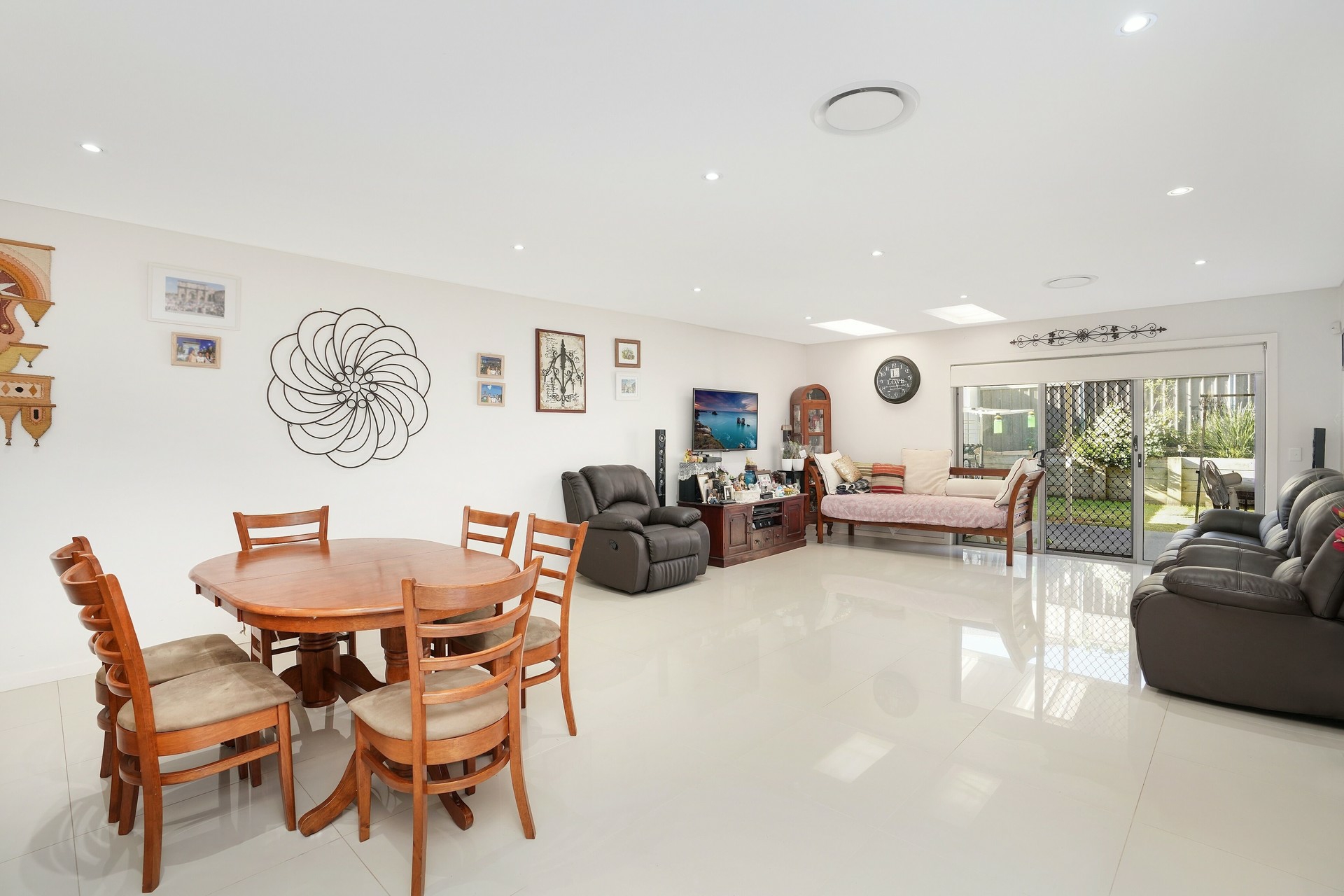 521 Guildford Road, GUILDFORD