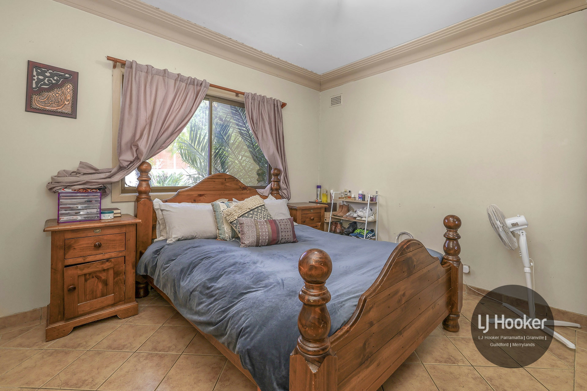 448 Blaxcell Street — photo 4 of 9