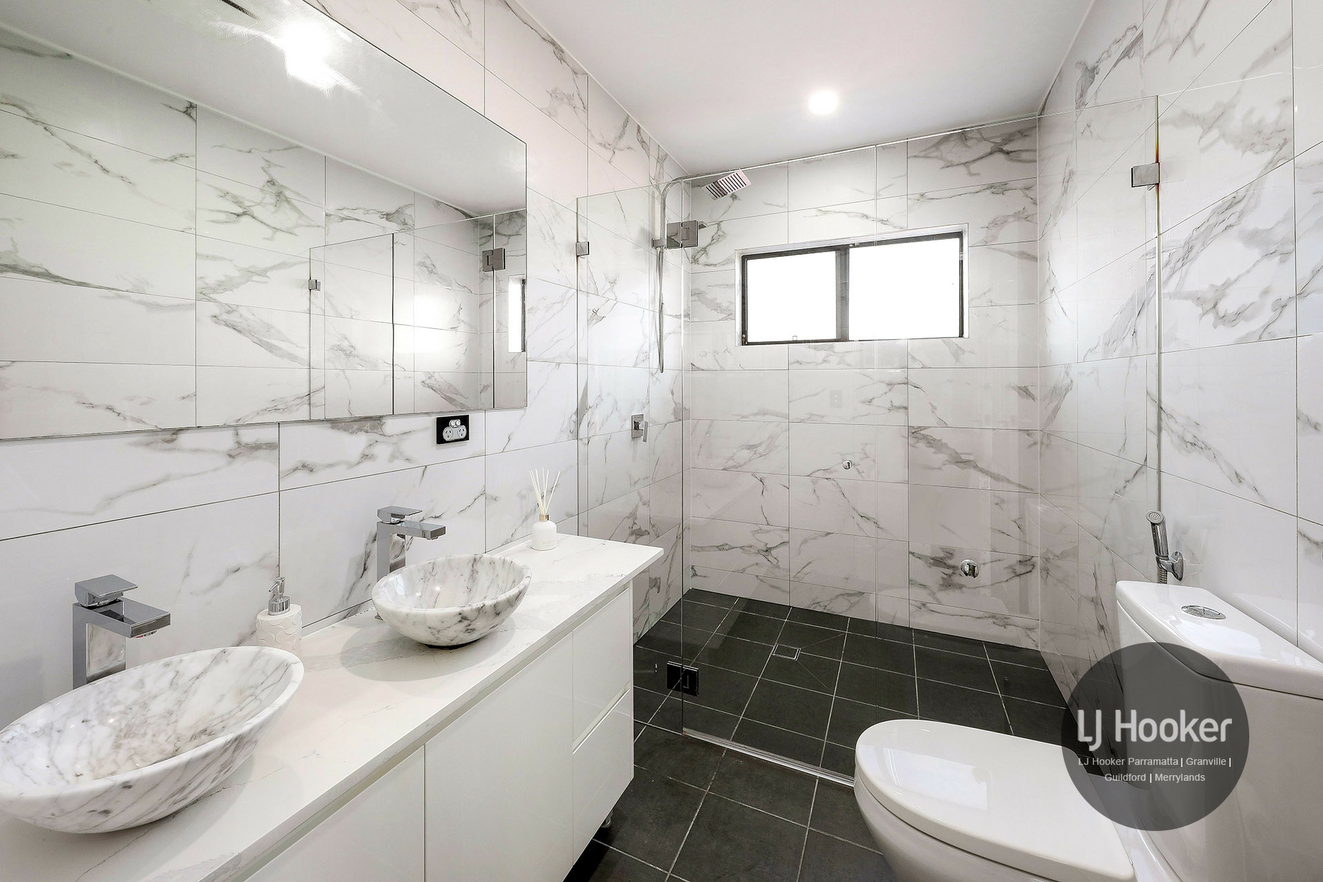 8 Strickland Road — photo 8 of 12