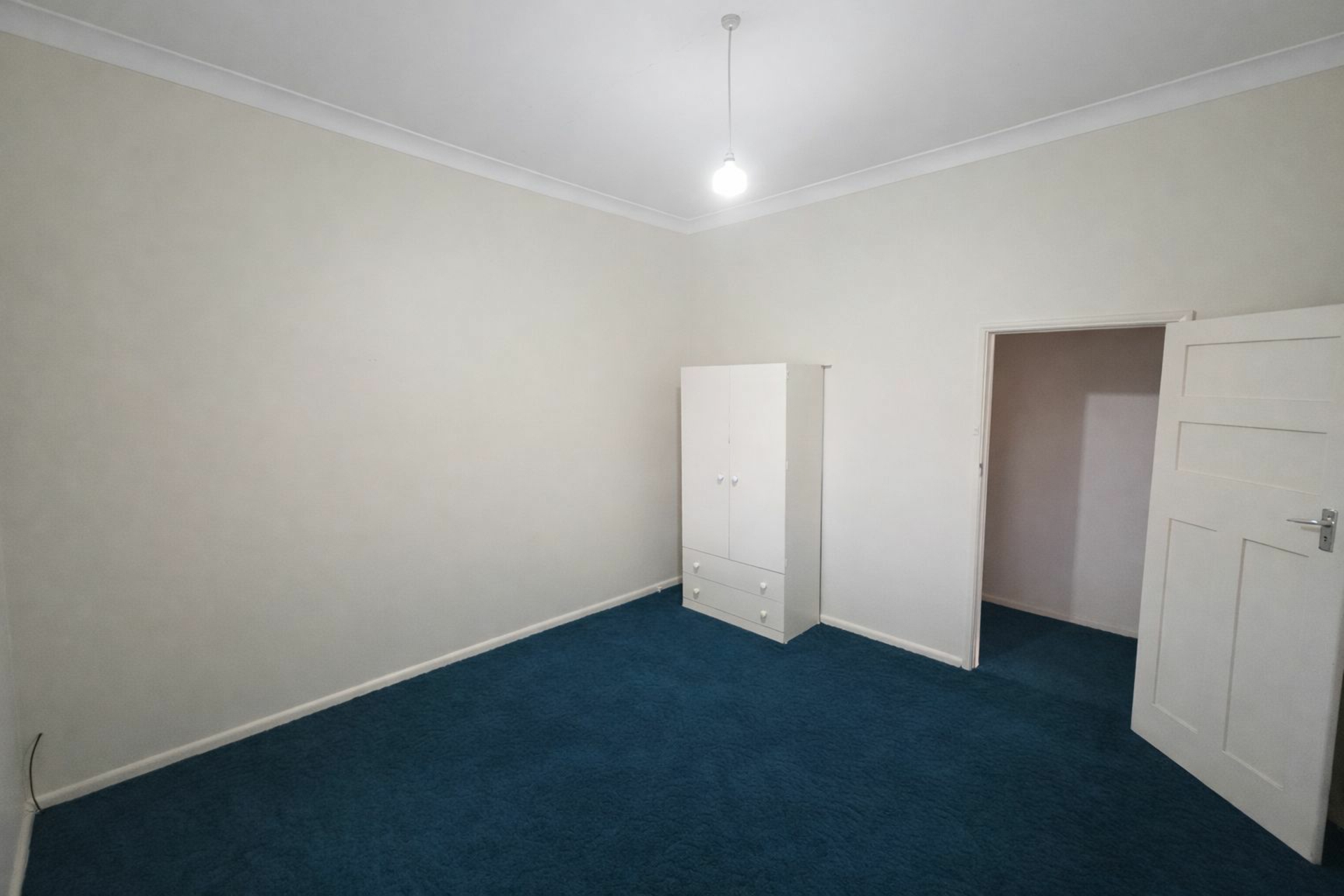 24 Railway Terrace — photo 14 of 19