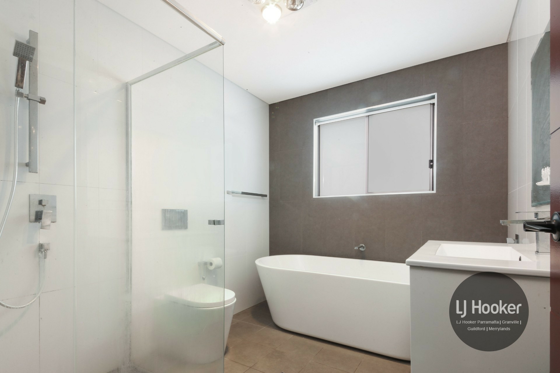 34b James Street — photo 6 of 9