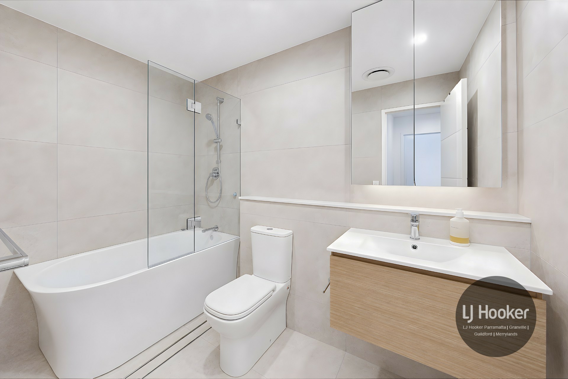 1217/5 Gladstone Street — photo 7 of 15
