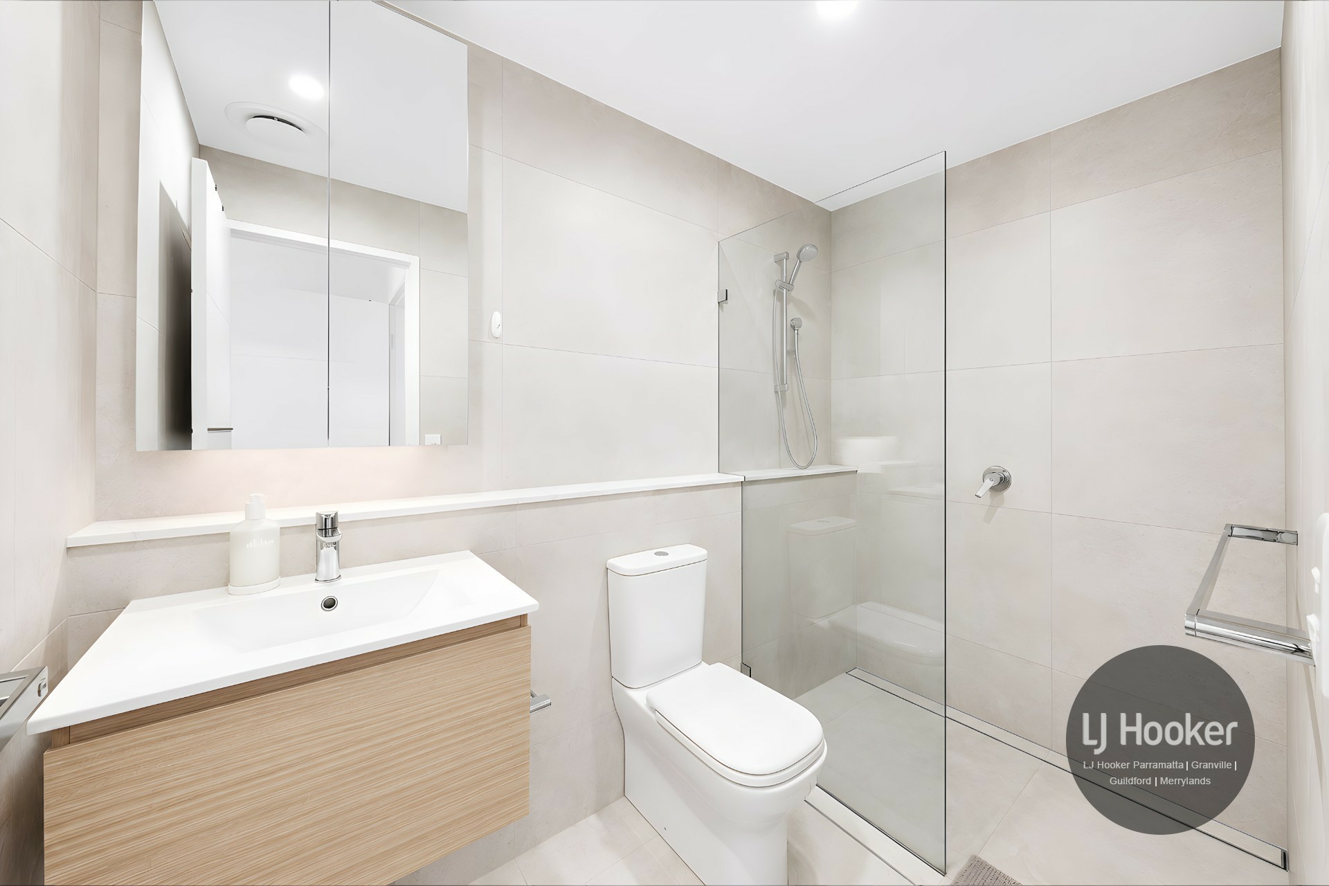 1217/5 Gladstone Street — photo 8 of 15