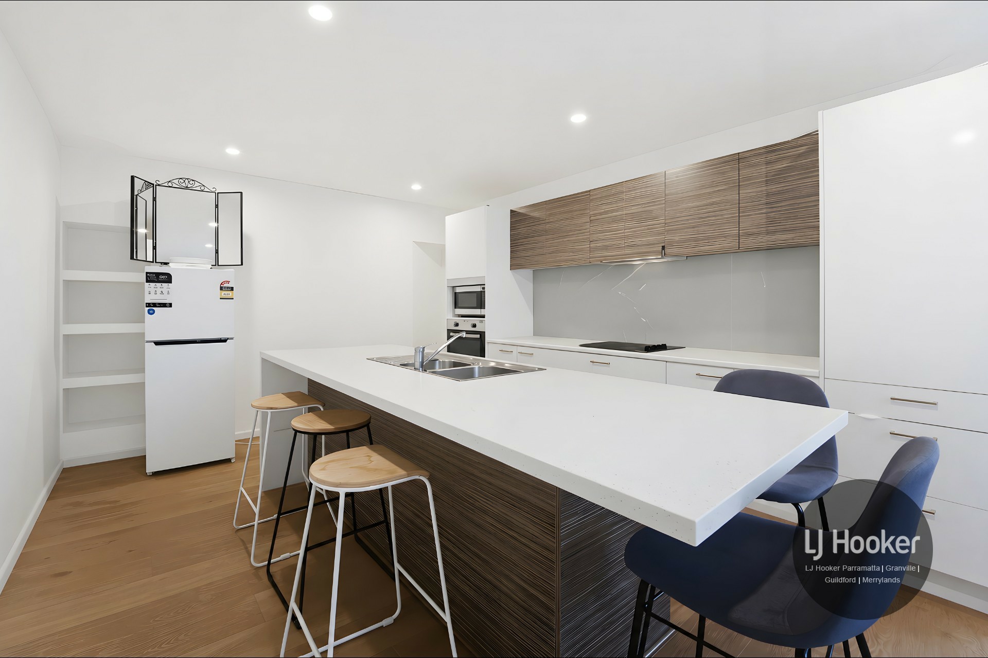 33 Banks Street — photo 10 of 16