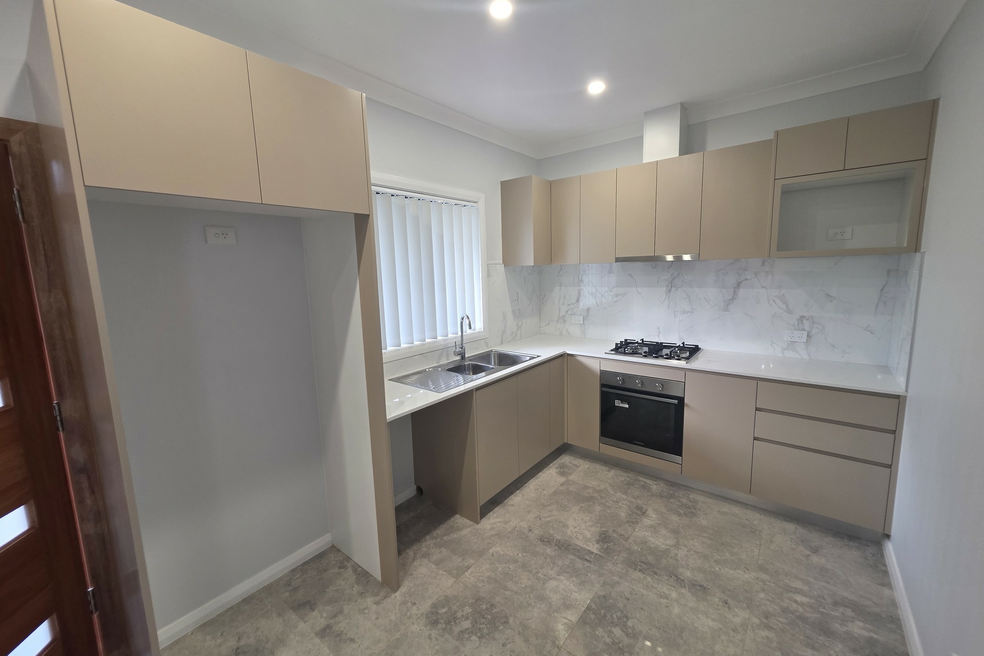 12A Clarke Street — photo 2 of 8