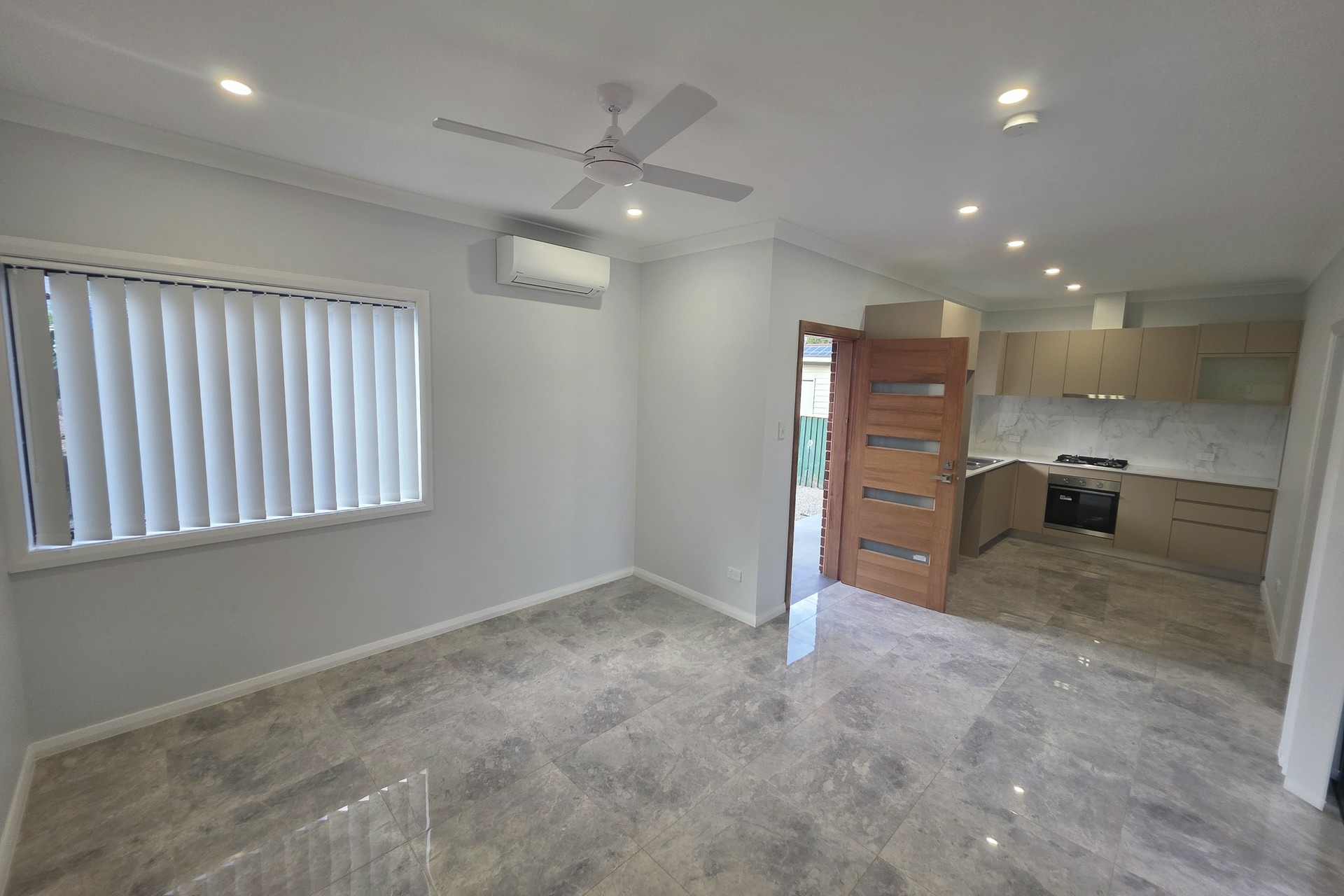 12A Clarke Street — photo 3 of 8
