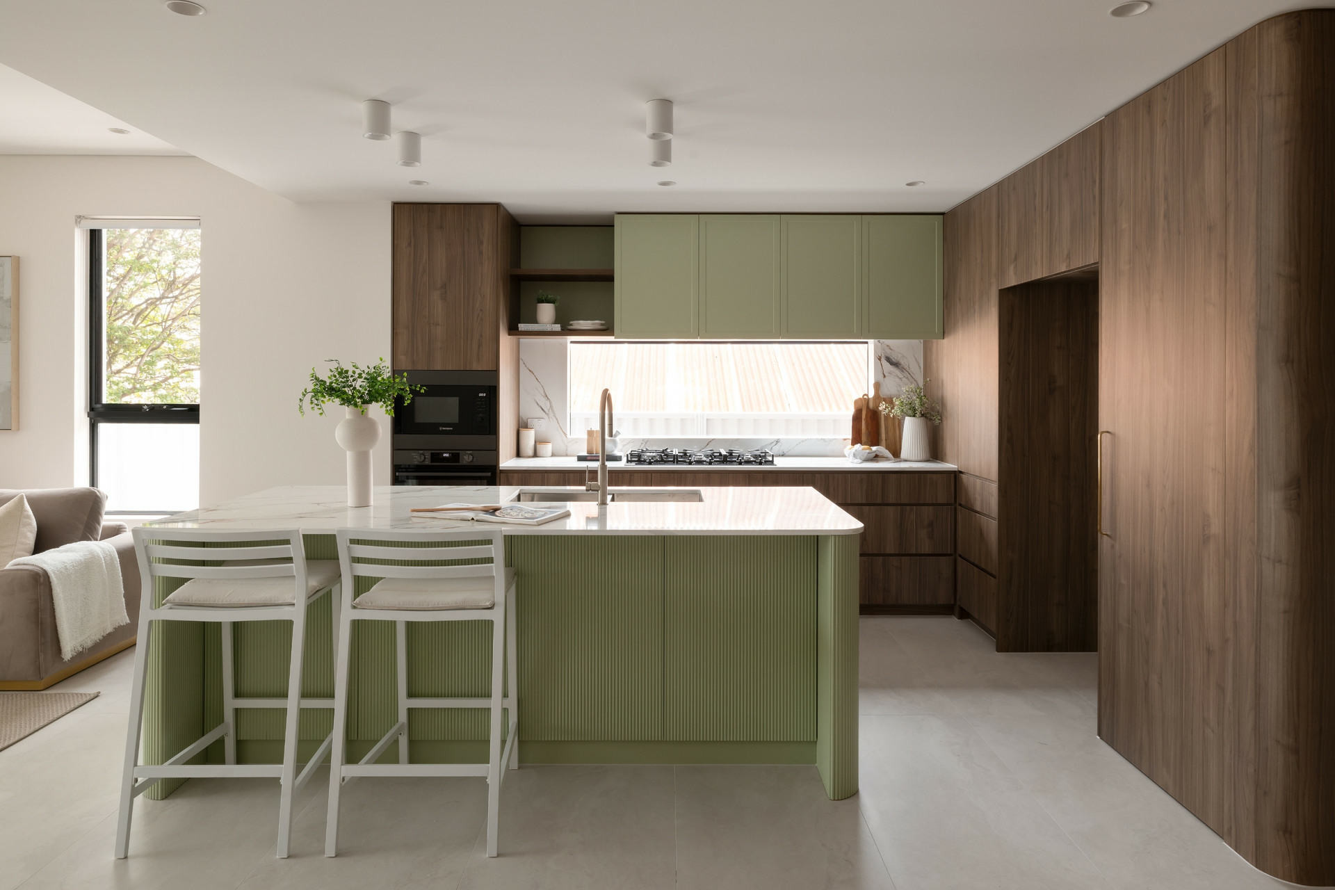 35a Bartlett Street — photo 4 of 24