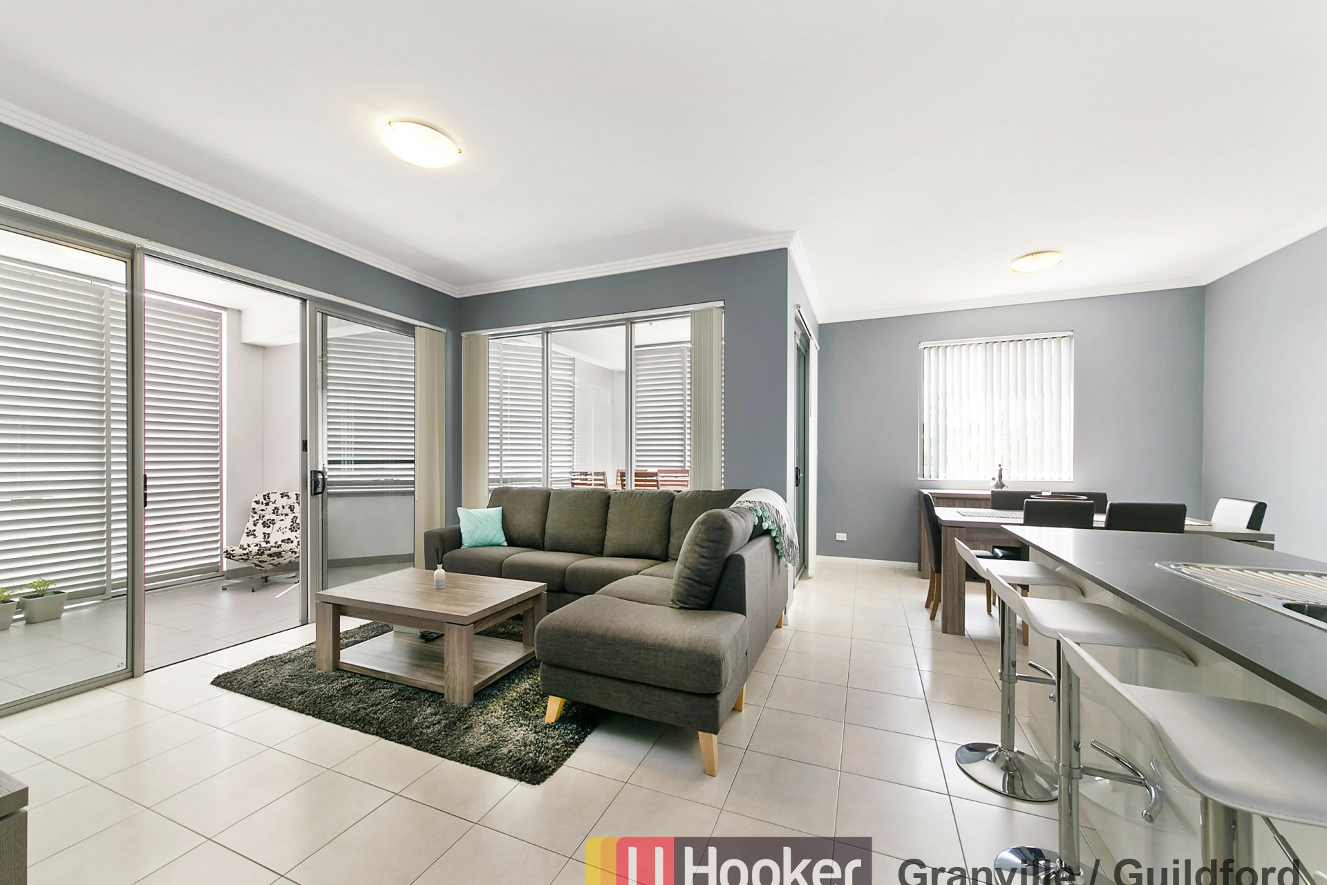 11/2 Mountford Avenue — photo 4 of 7