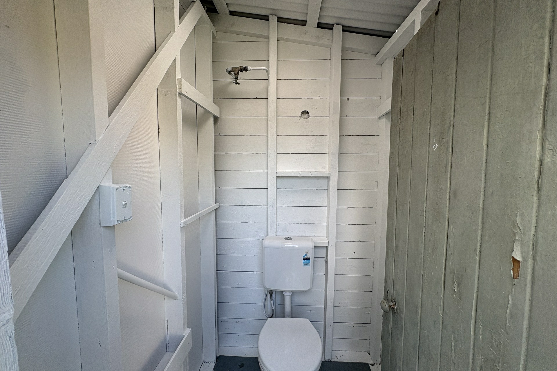 14 Kemp Street — photo 9 of 11