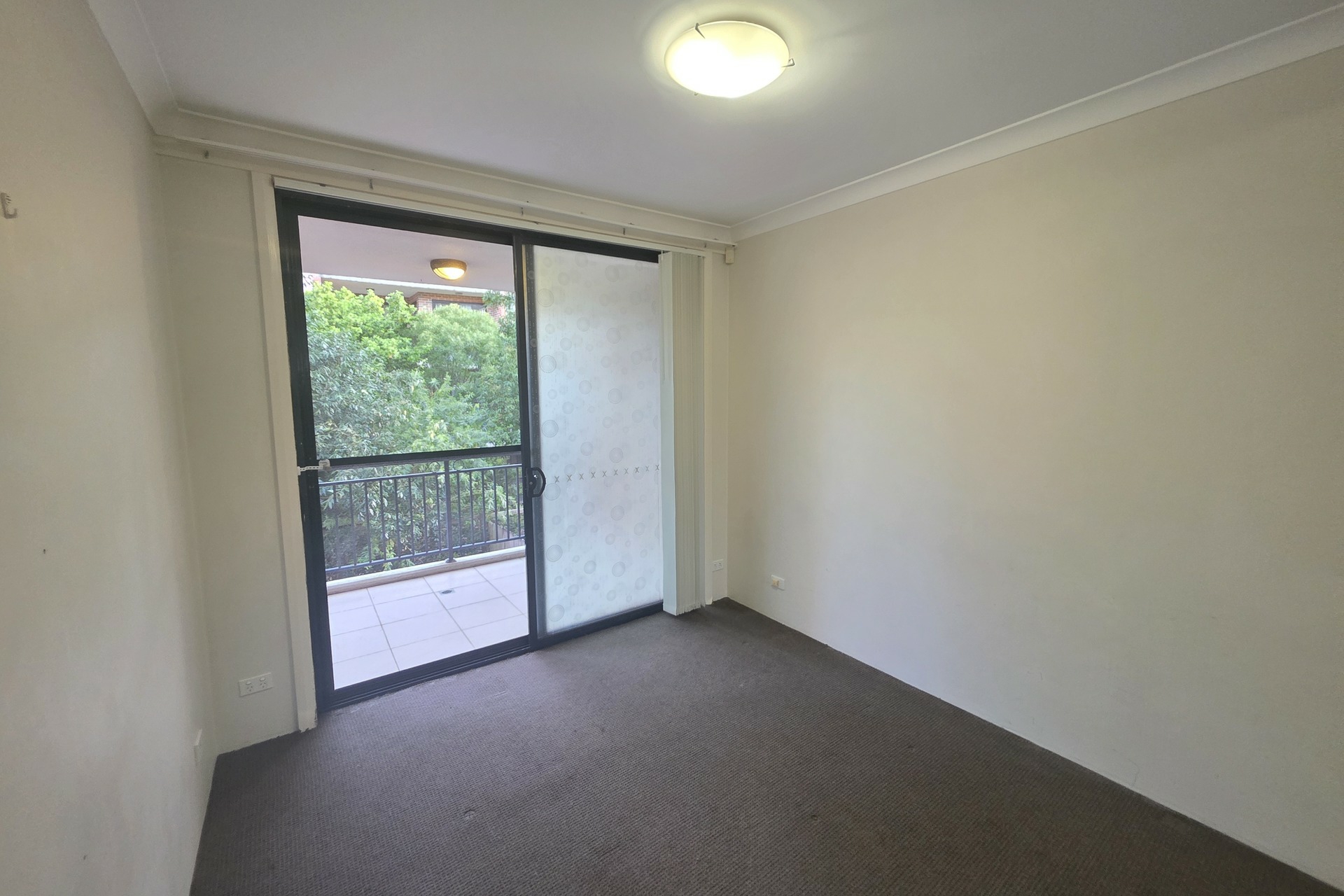 16/356-360 Railway Terrace — photo 5 of 11