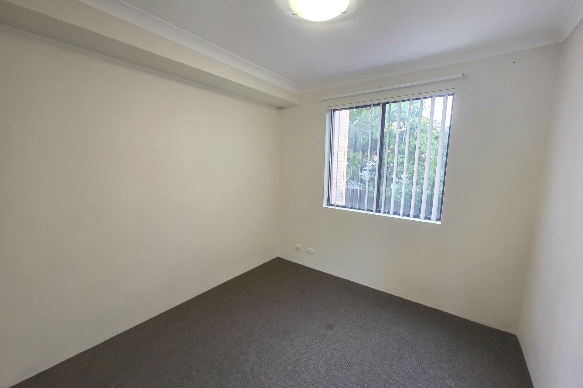 16/356-360 Railway Terrace — photo 8 of 11