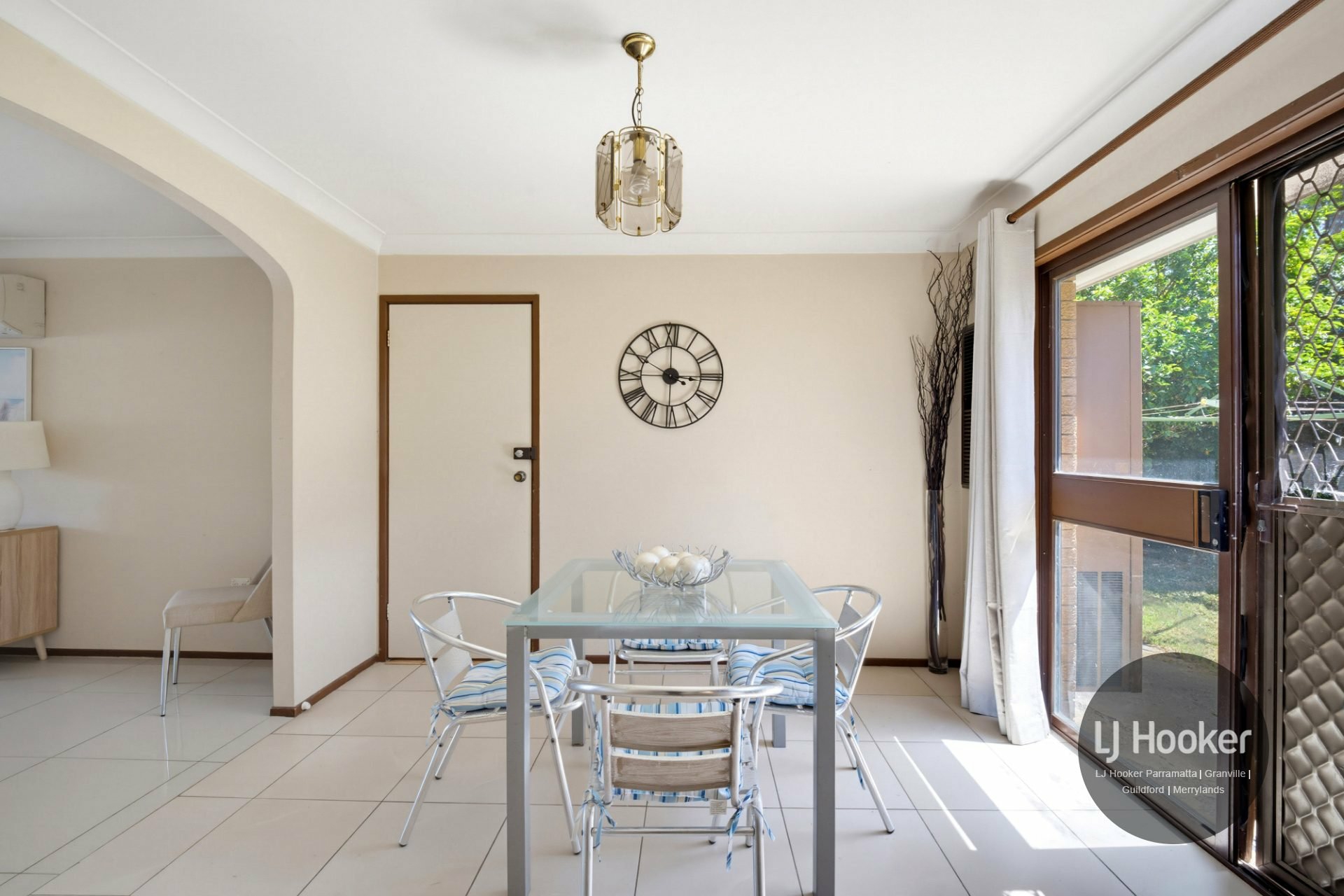 43 Kiama Street — photo 4 of 10