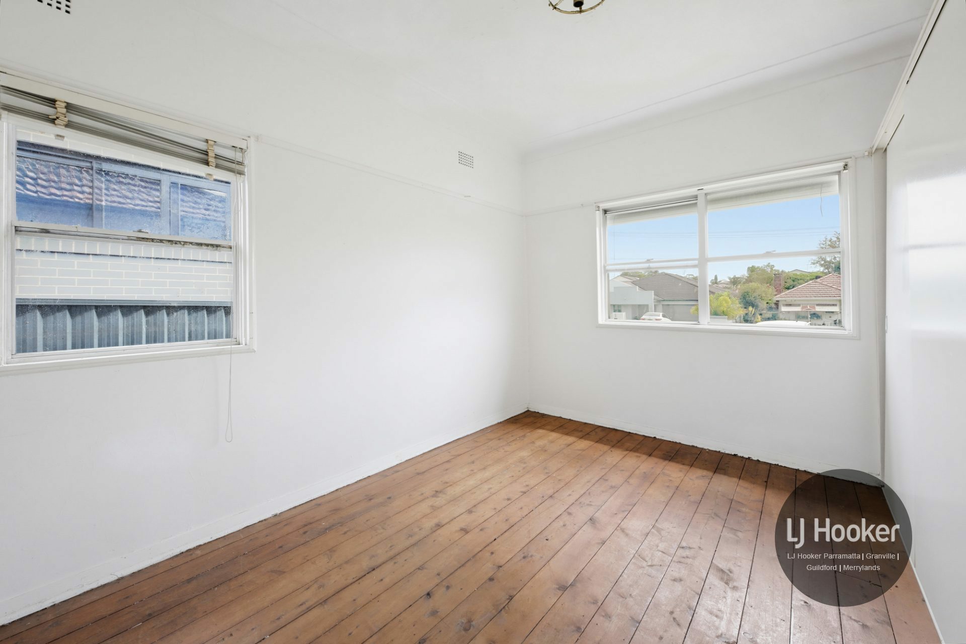 7 Lamb Crescent — photo 7 of 12