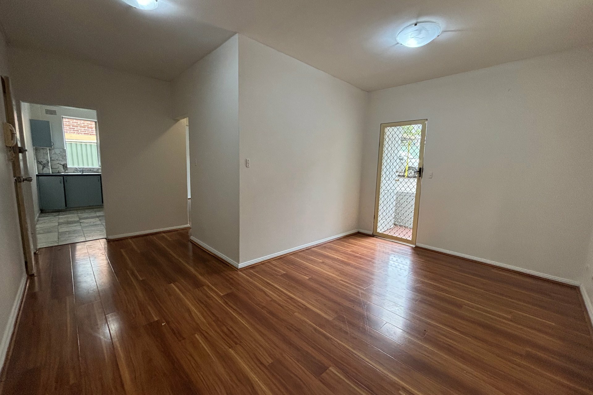 1/15 Allen Street — photo 3 of 6