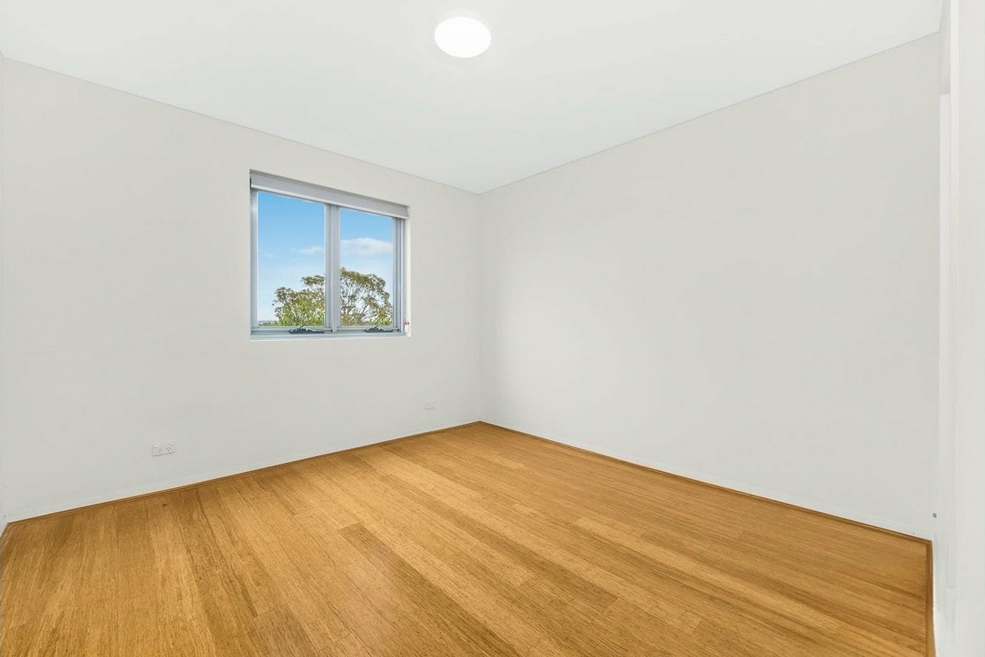 26/538-540 Woodville Road — photo 6 of 10