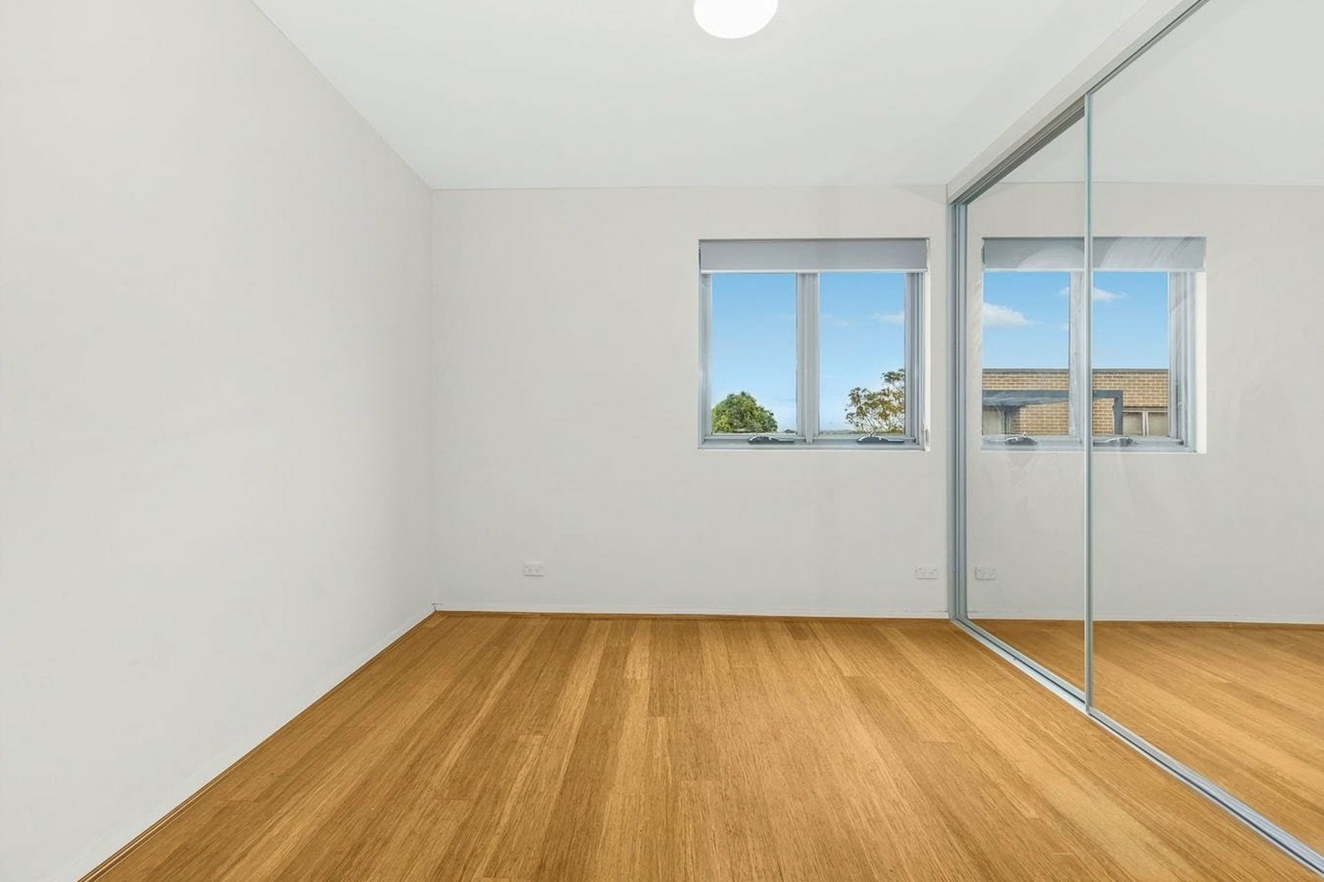 26/538-540 Woodville Road — photo 7 of 10