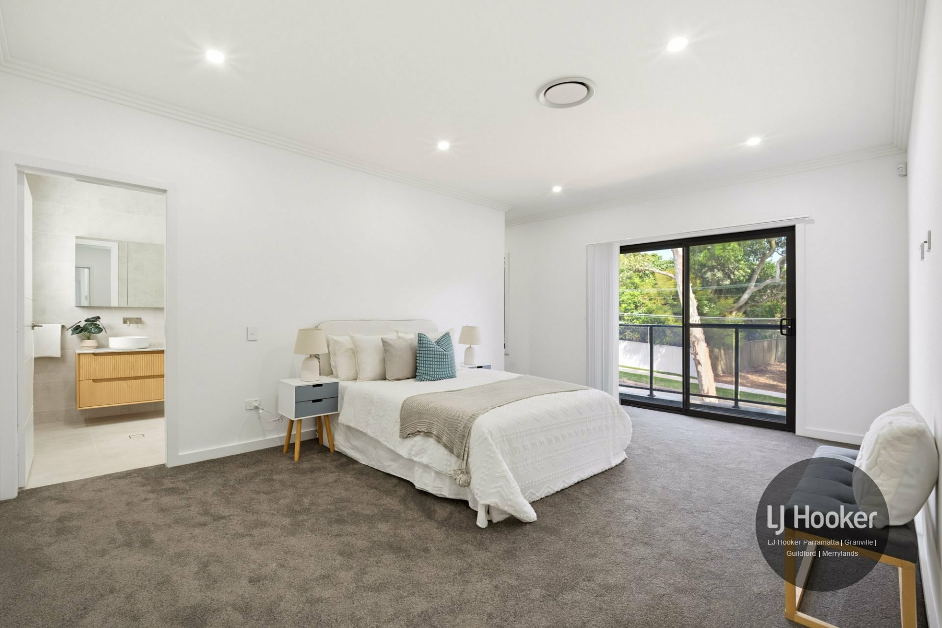 58 Fitzgerald Road — photo 8 of 10