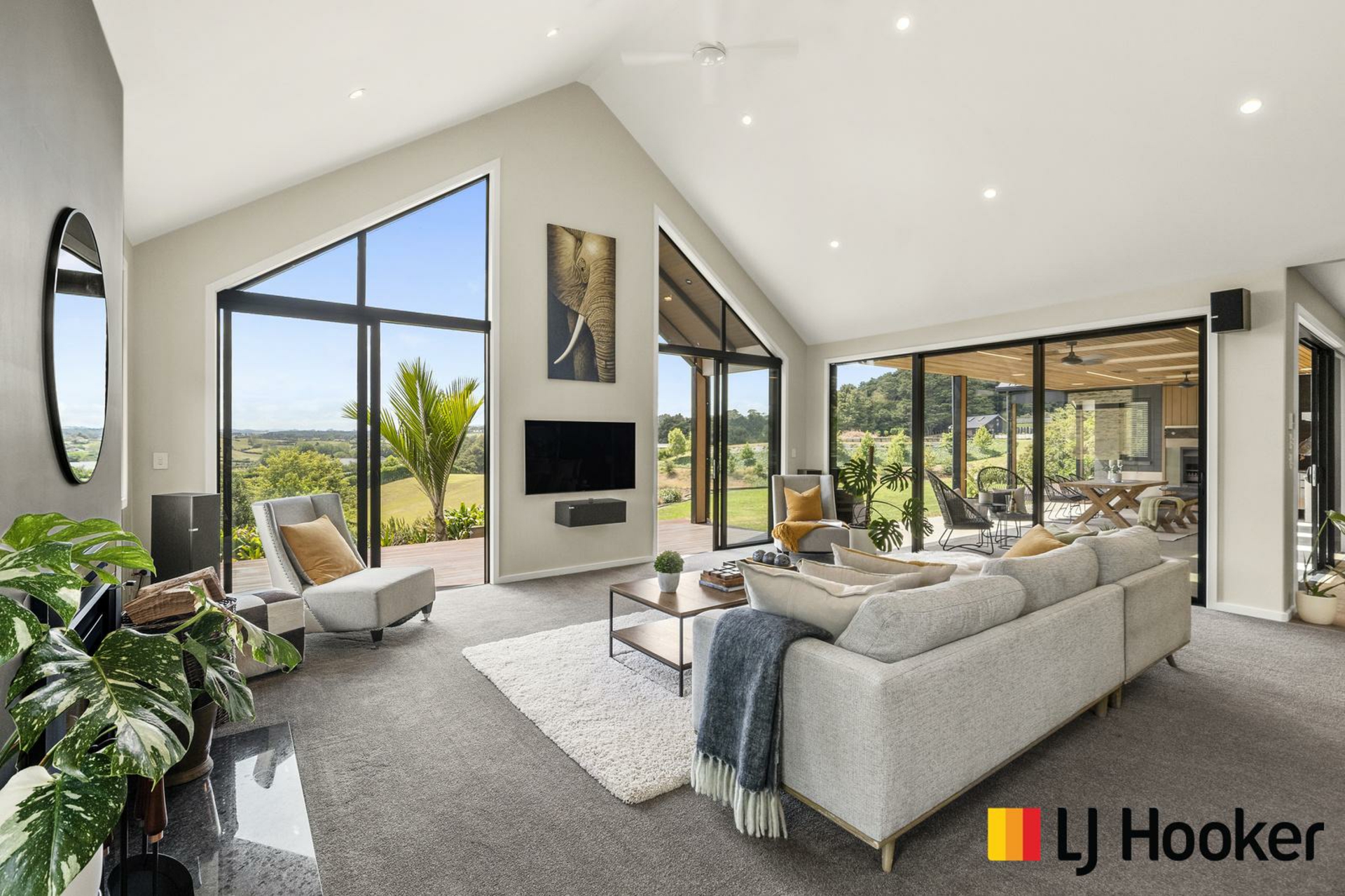 19 William Andrew Road Pukekohe Lifestyle for Sale LJ Hooker